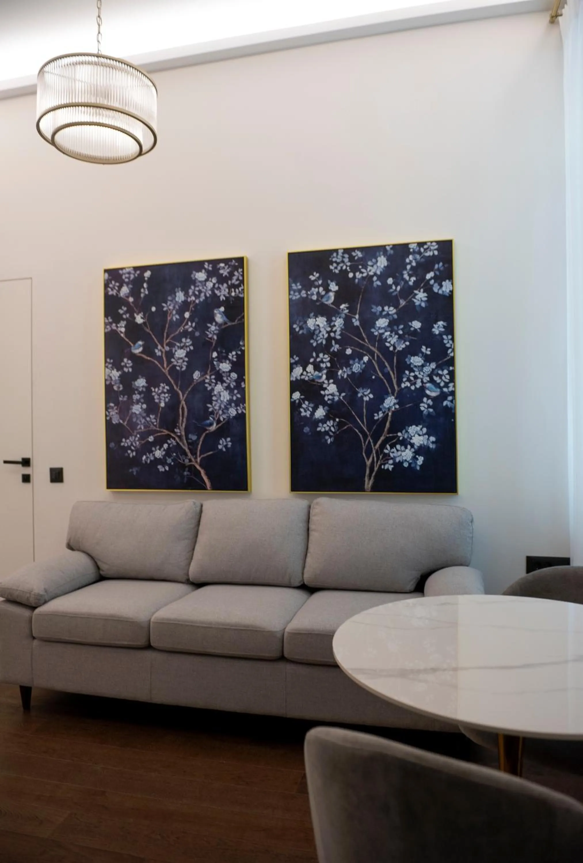 Decorative detail in Jensen Luxury Suites