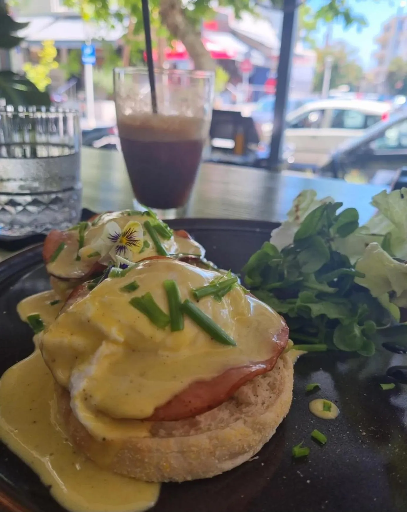 Breakfast in Jensen Luxury Suites