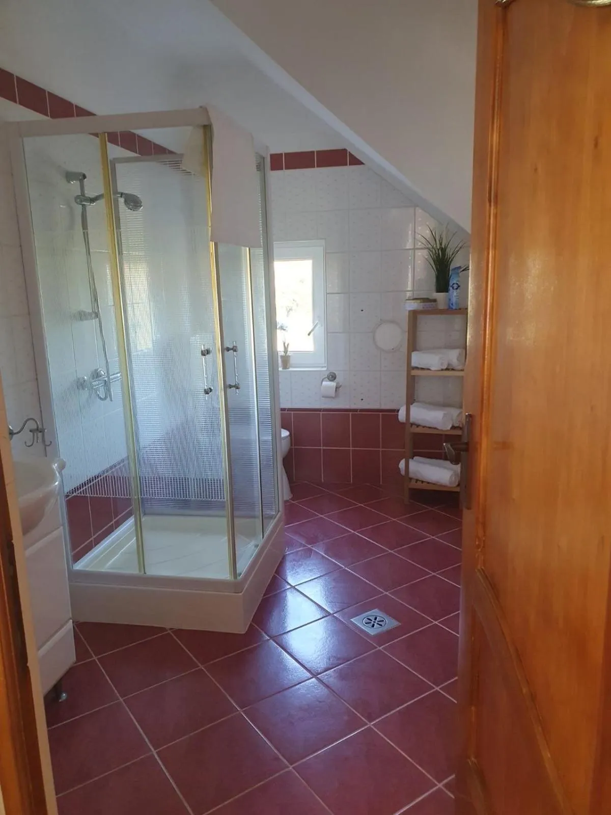 Bathroom in The Luxo Wine Museum Hotel