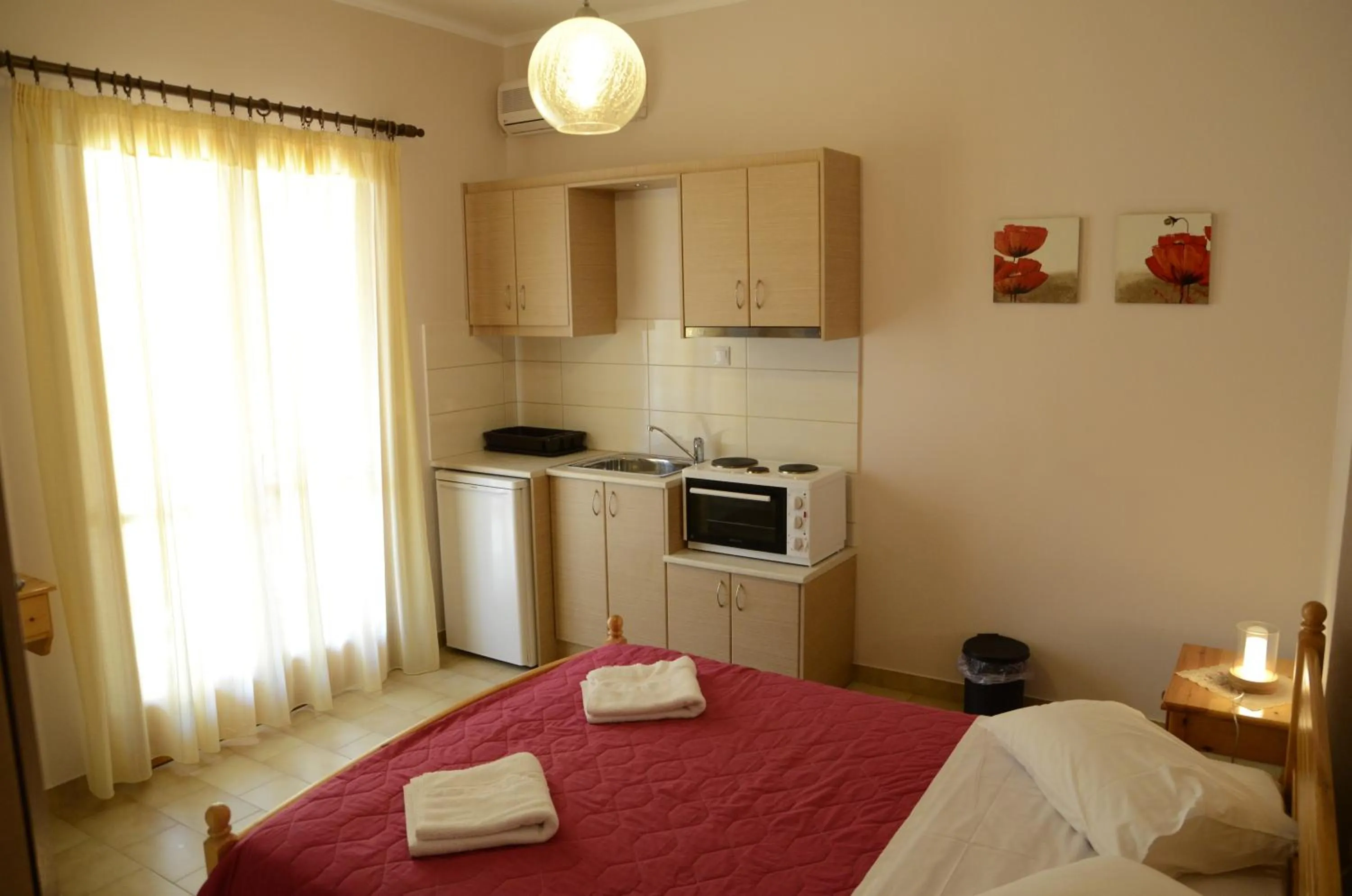 Bed in Valedina Rooms