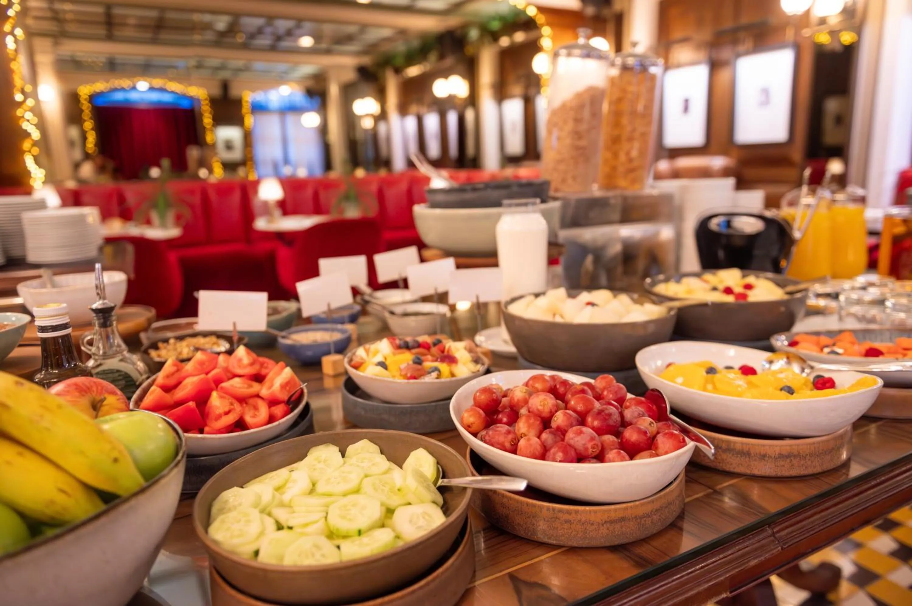 Breakfast in Browns Central Hotel