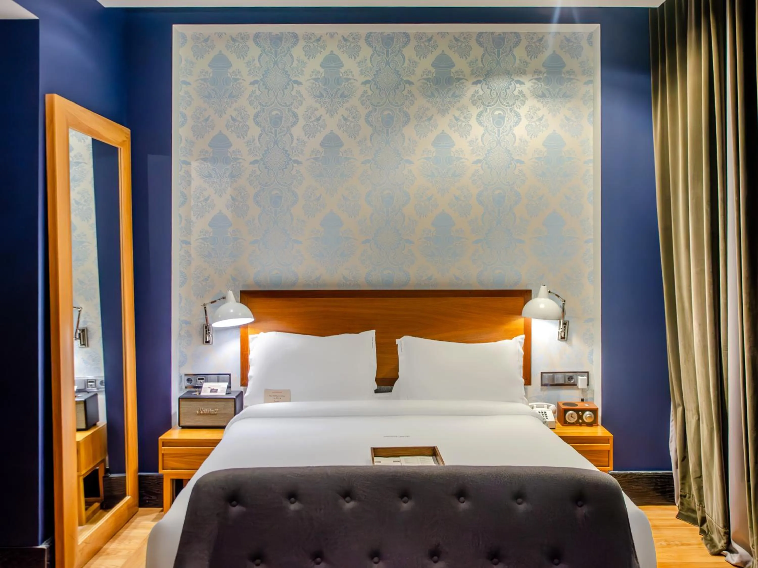 Decorative detail, Bed in Browns Central Hotel