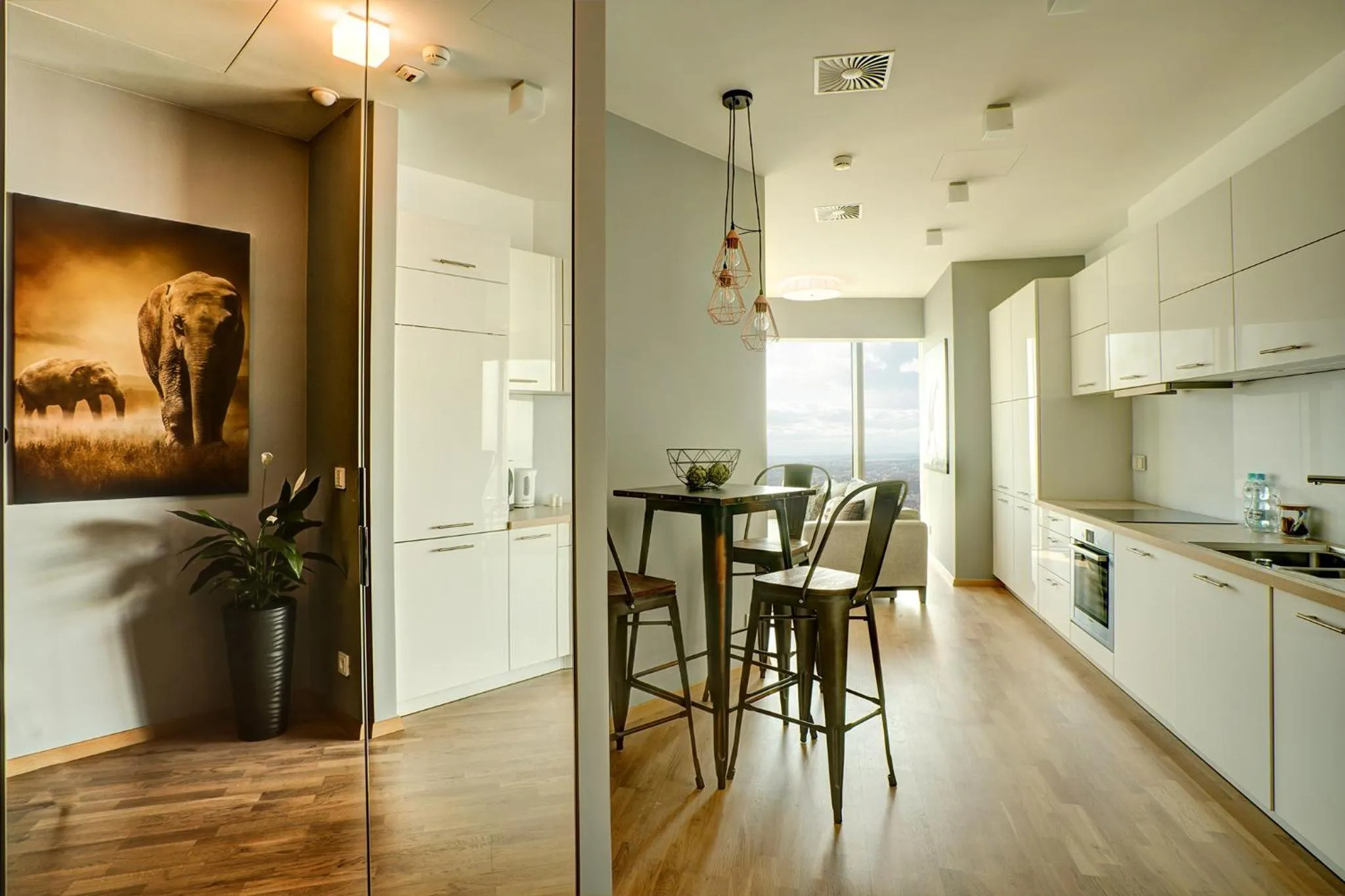 Bird's eye view in In The Sky - Apartamenty w Sky Tower