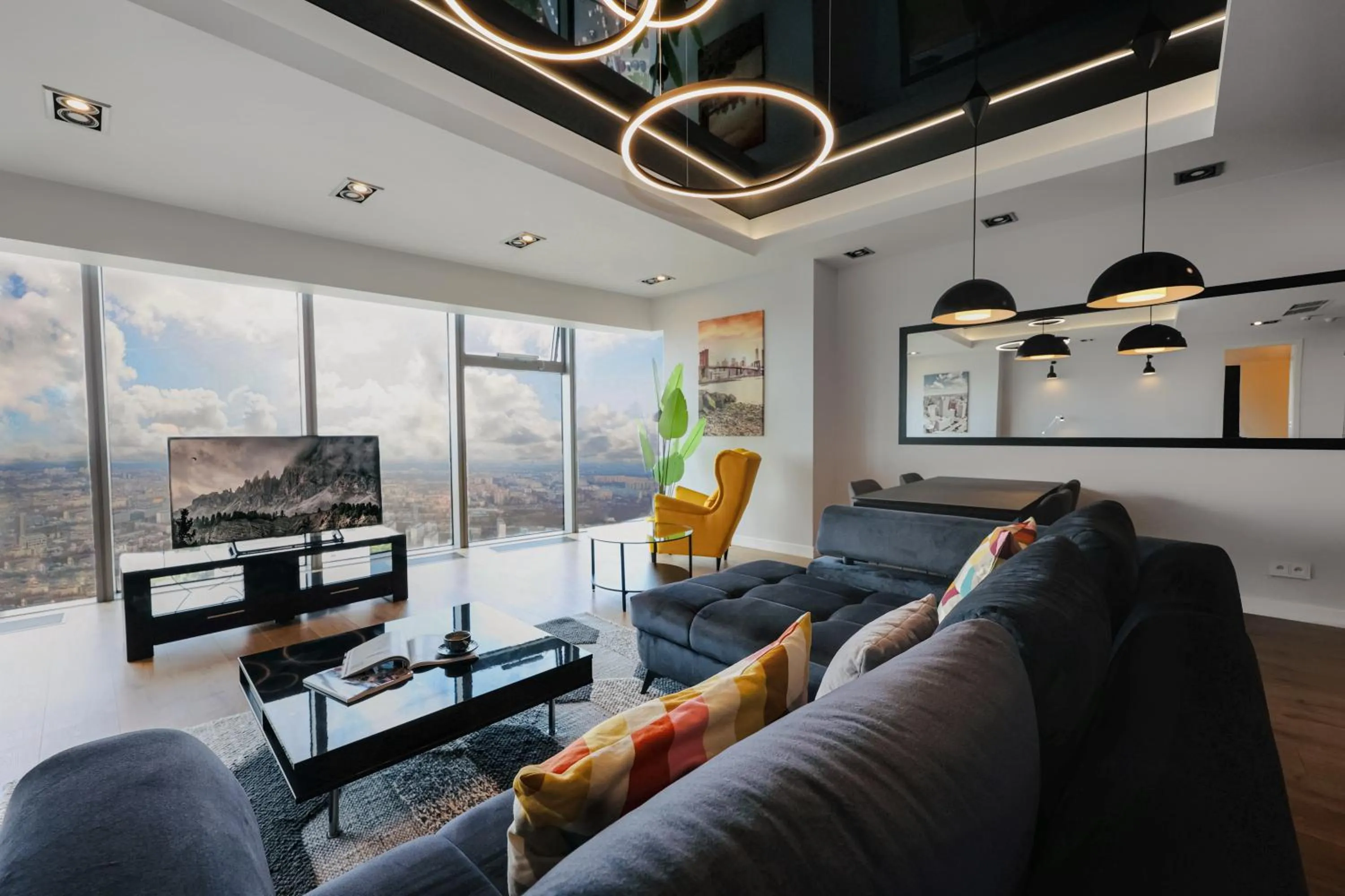 Living room in In The Sky - Apartamenty w Sky Tower