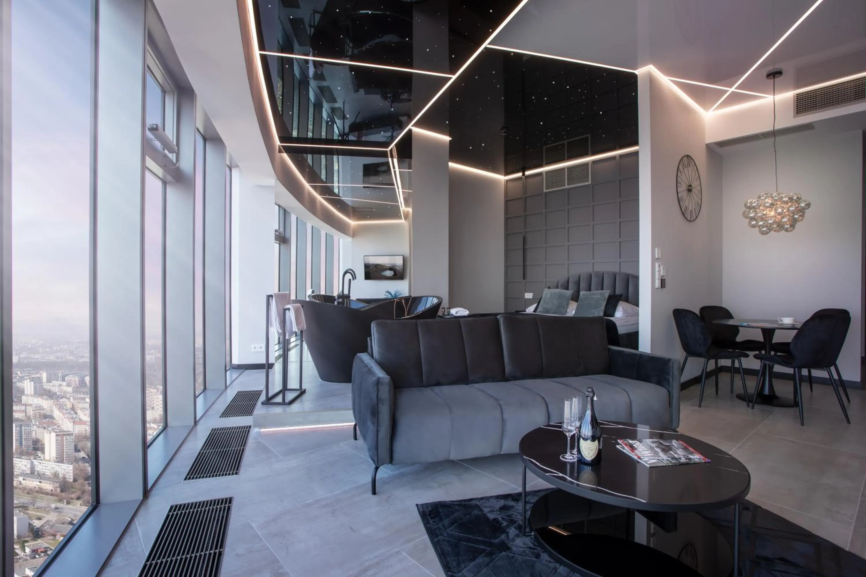 Bird's eye view in In The Sky - Apartamenty w Sky Tower