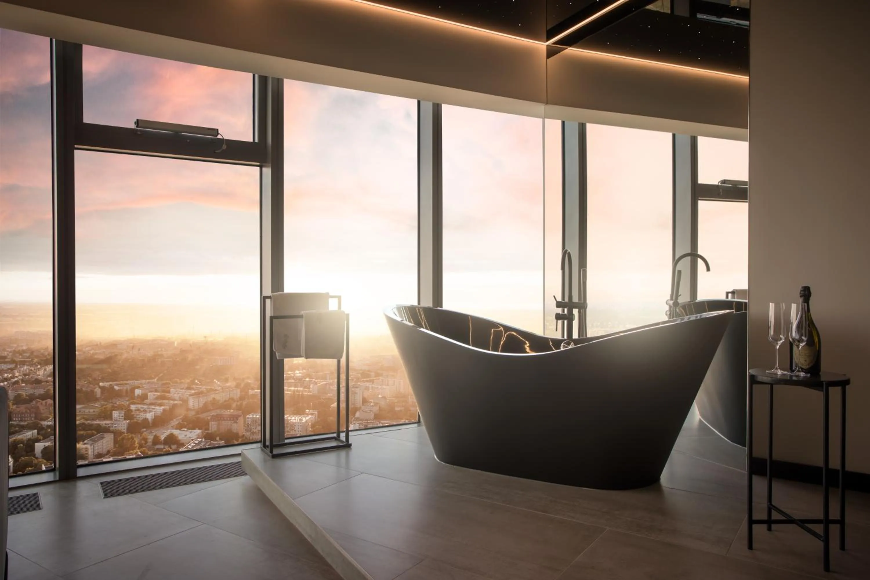 Bird's eye view in In The Sky - Apartamenty w Sky Tower