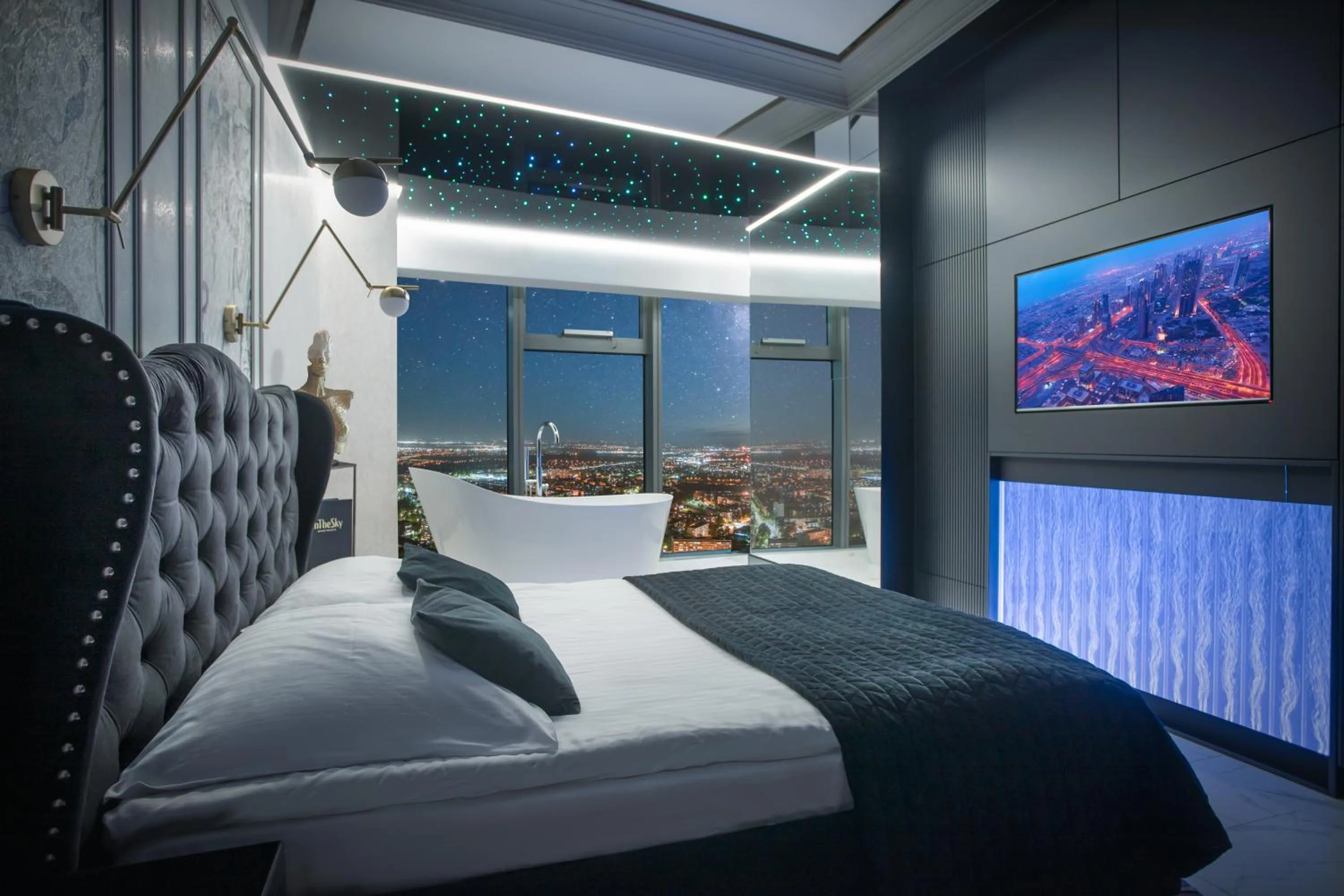 Bed in In The Sky - Apartamenty w Sky Tower