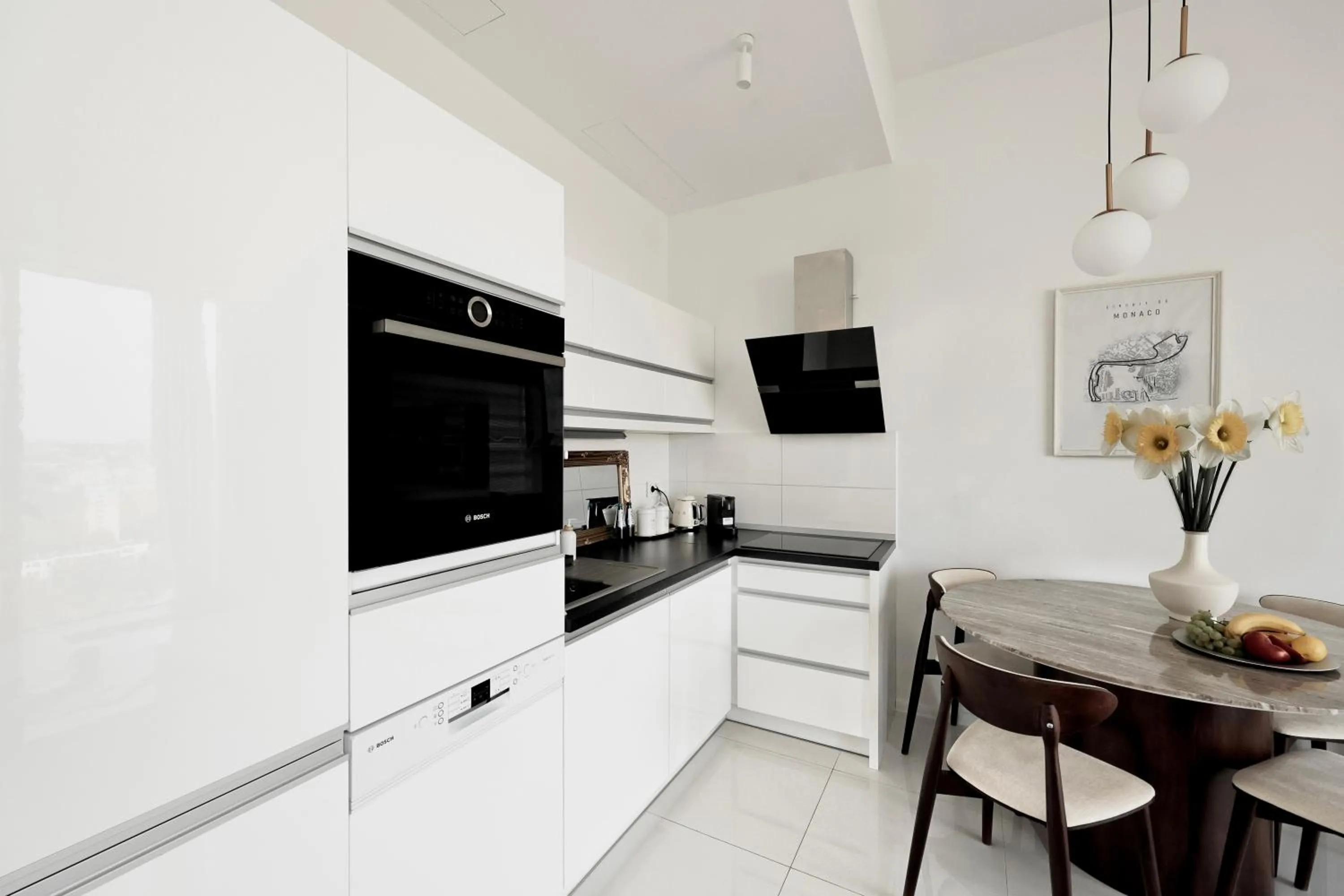 kitchen in In The Sky - Apartamenty w Sky Tower