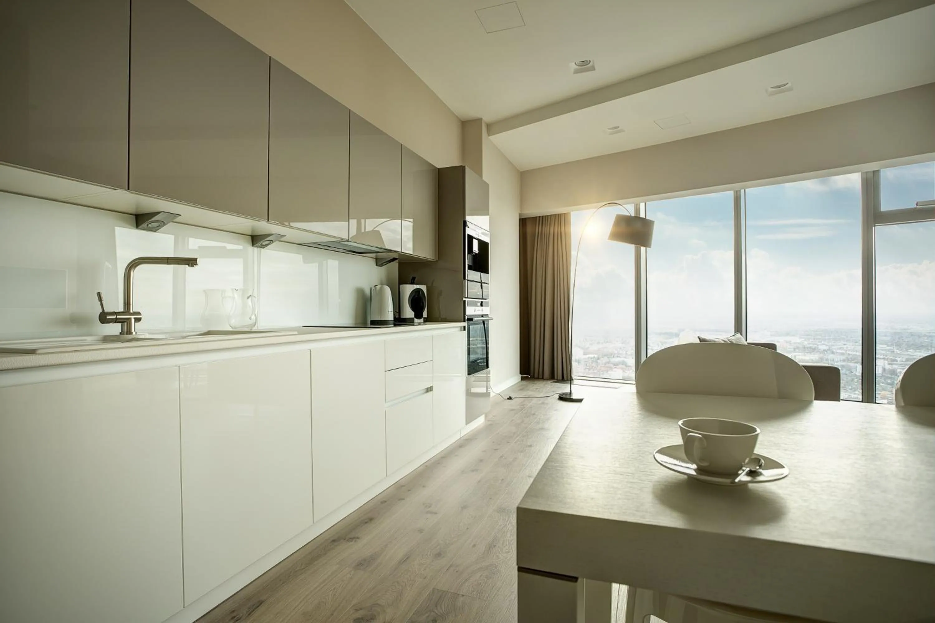 Coffee/tea facilities in In The Sky - Apartamenty w Sky Tower