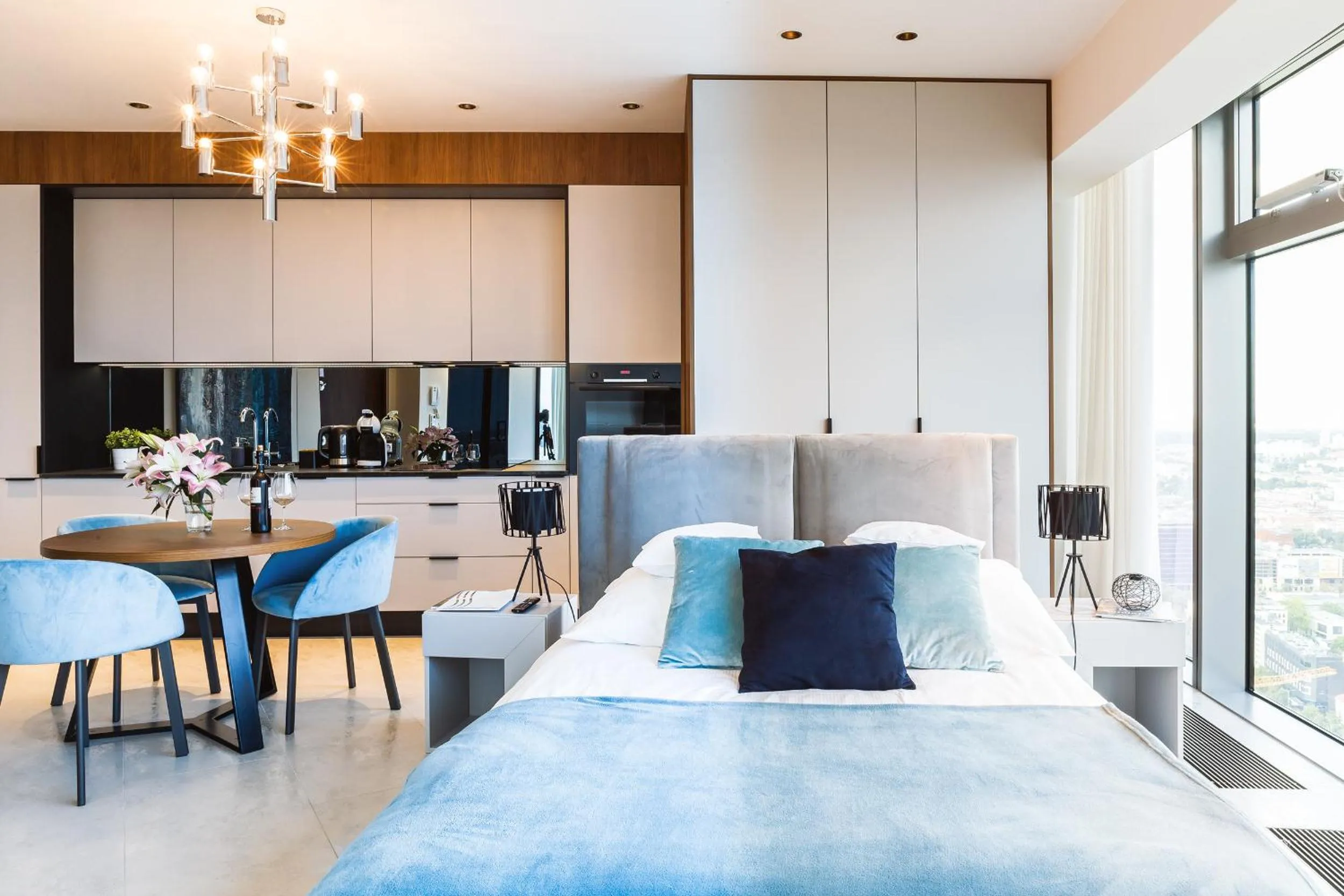 Bed in In The Sky - Apartamenty w Sky Tower