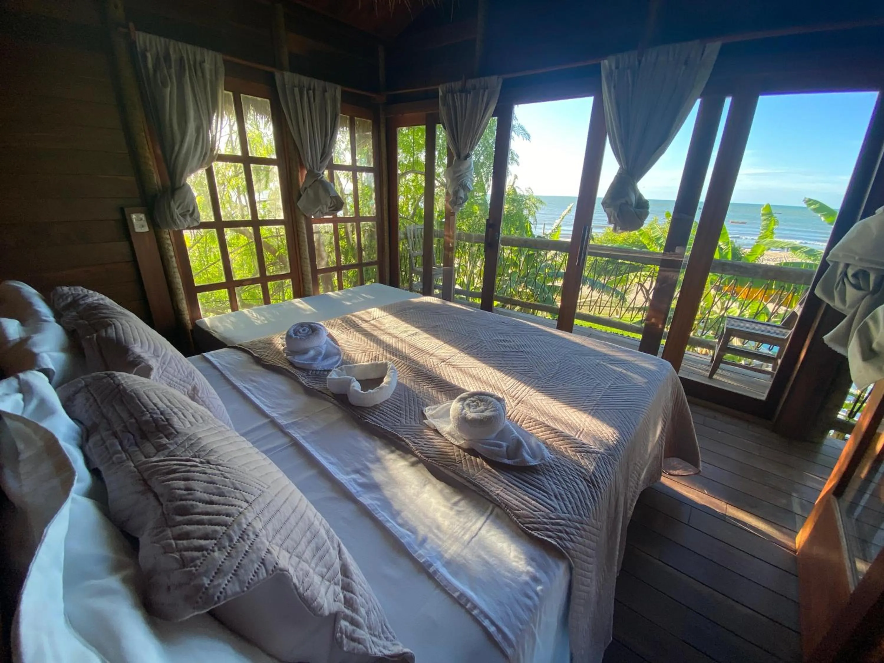 Bed in Villa Caravelas Praia de Moitas