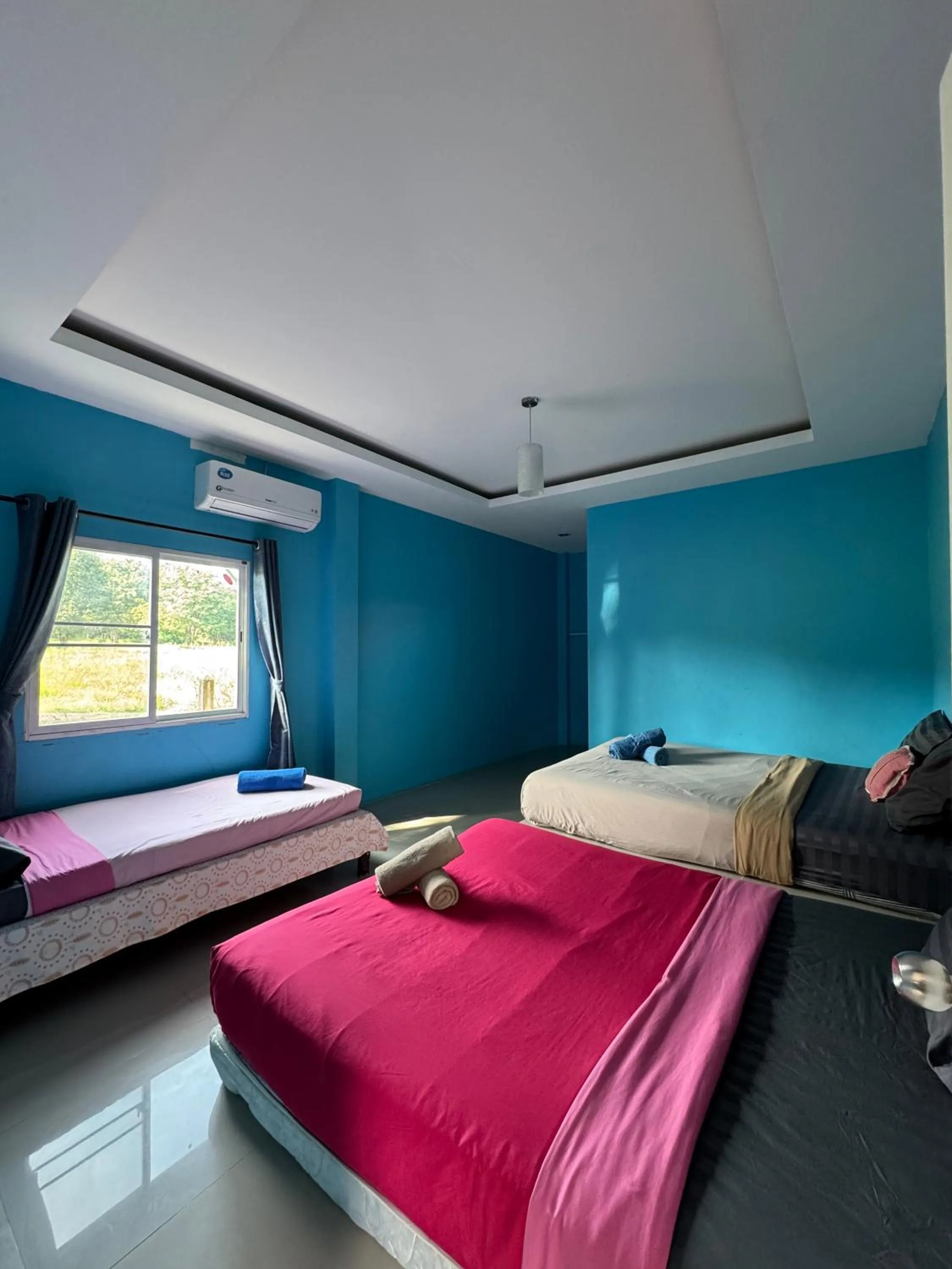 Bed in Rang Noknoy Resort at Kohlarn