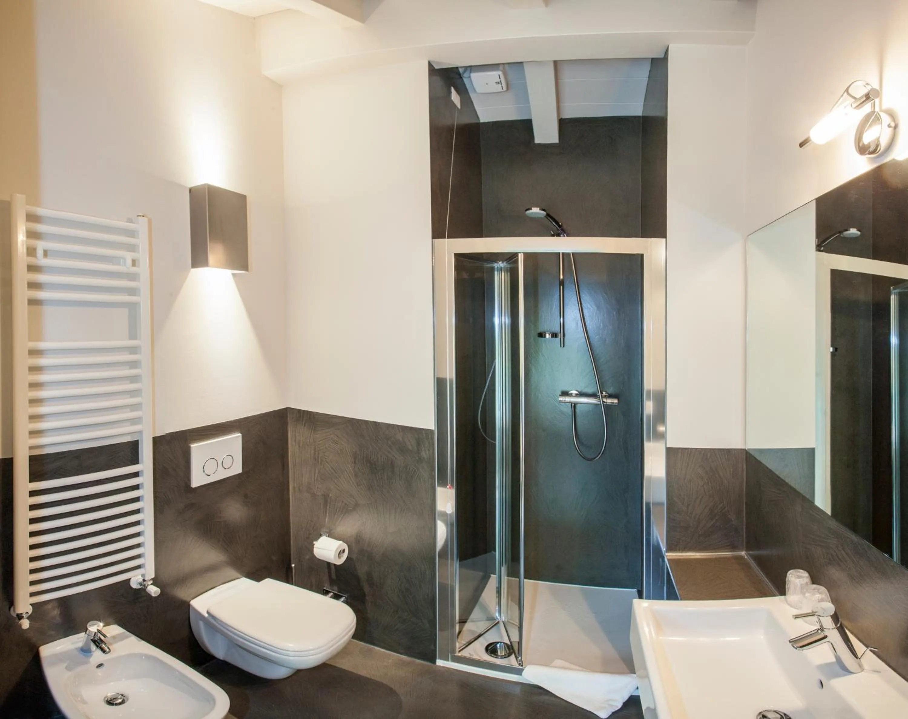 Bathroom in Balbianino