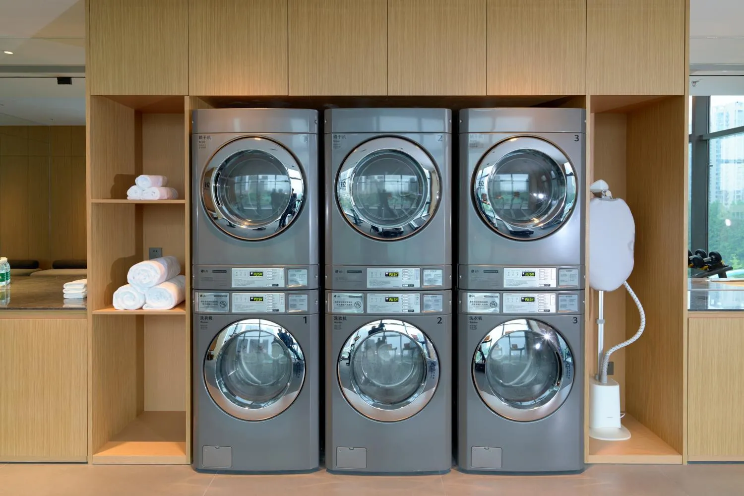 laundry in Pagoda Hotel Hangzhou Binjiang