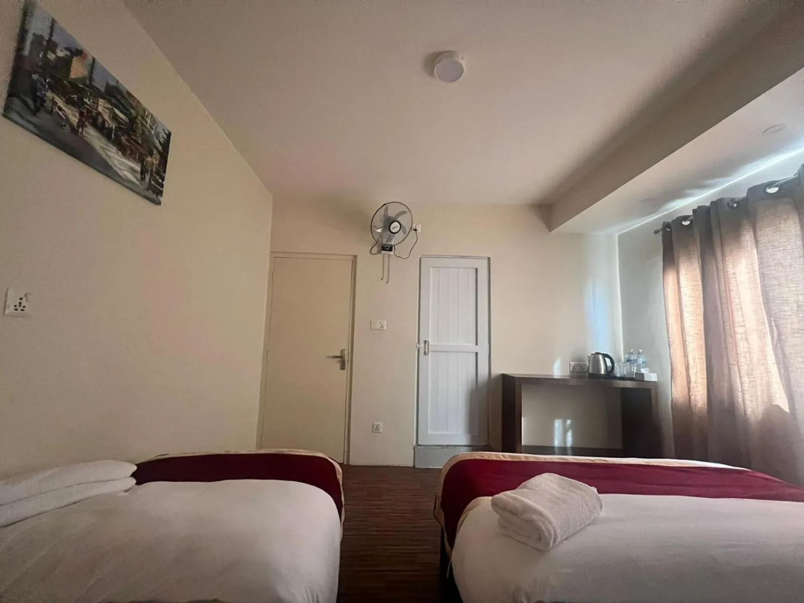 Bed in Hotel Down To Earth