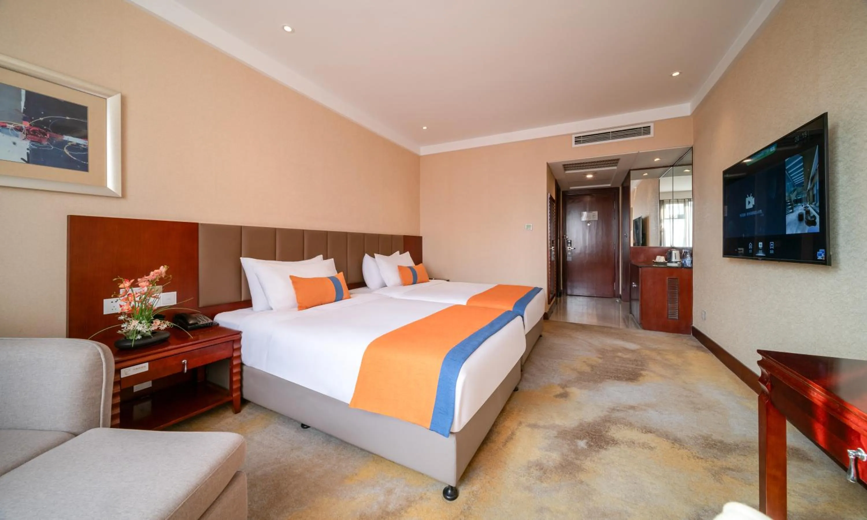 Photo of the whole room in Wuhan Hongguang Hotel