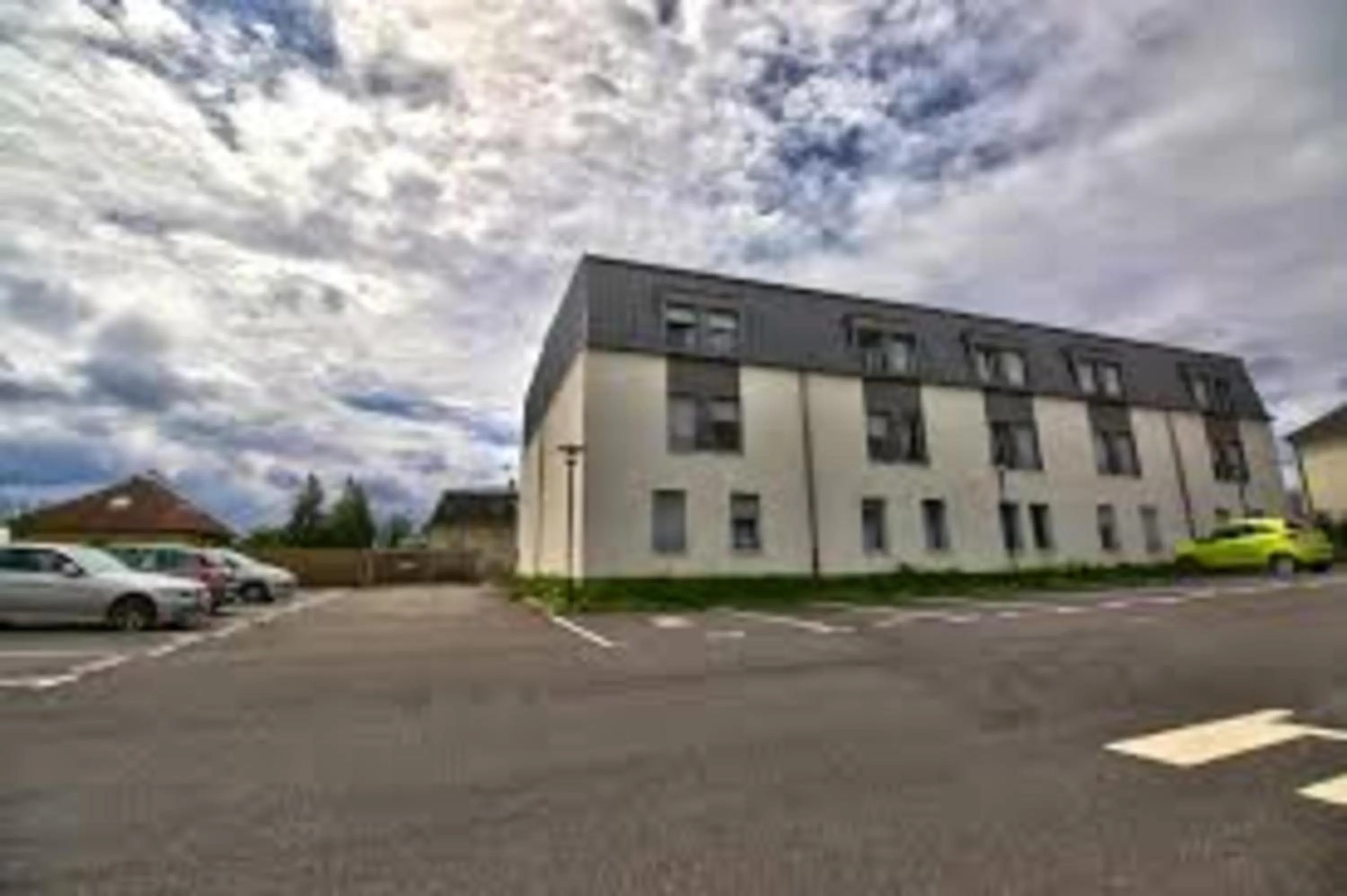 Property building in Kosy Appart Hôtel Résidence Arboréa