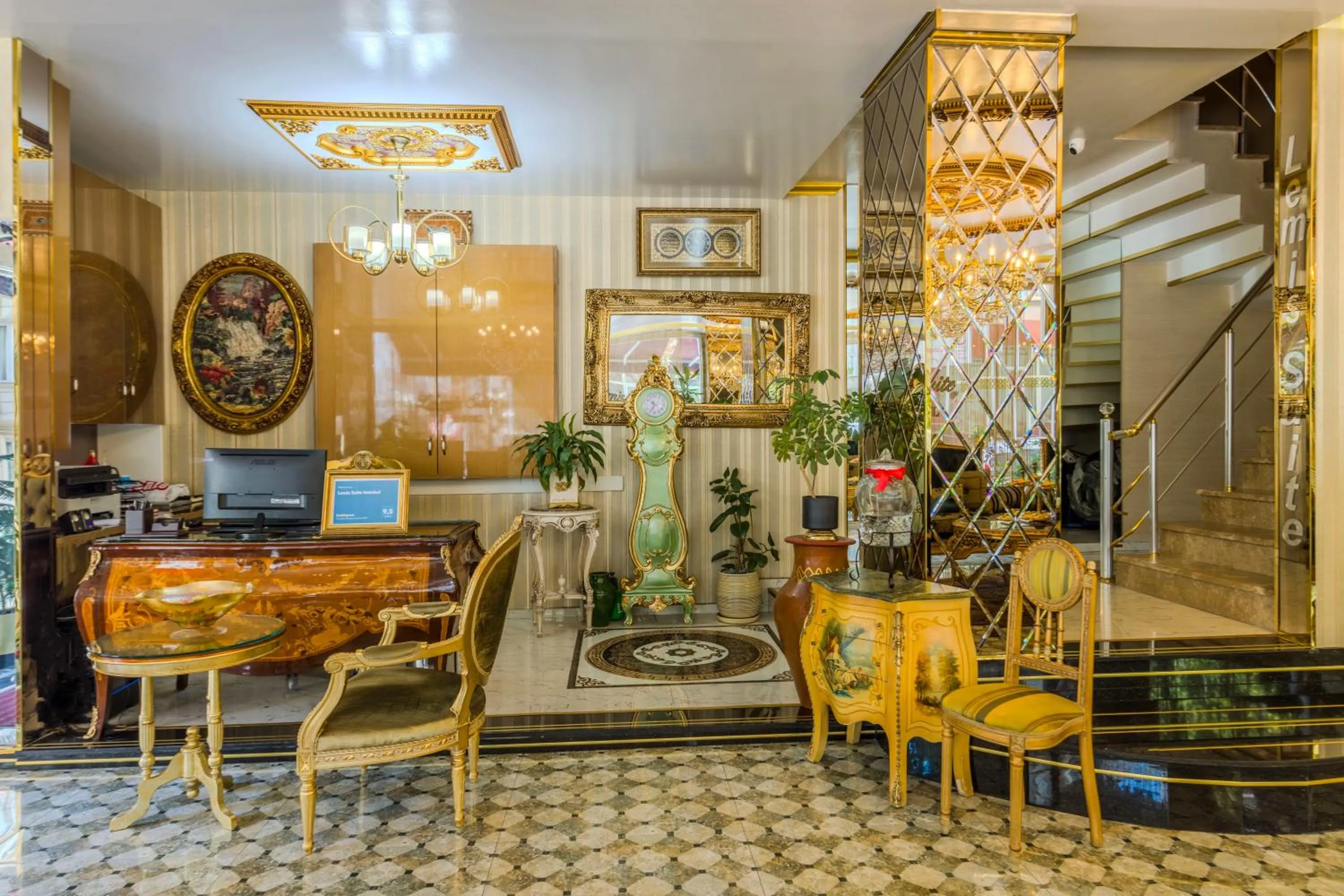 Lobby or reception in Lemis Suite Istanbul