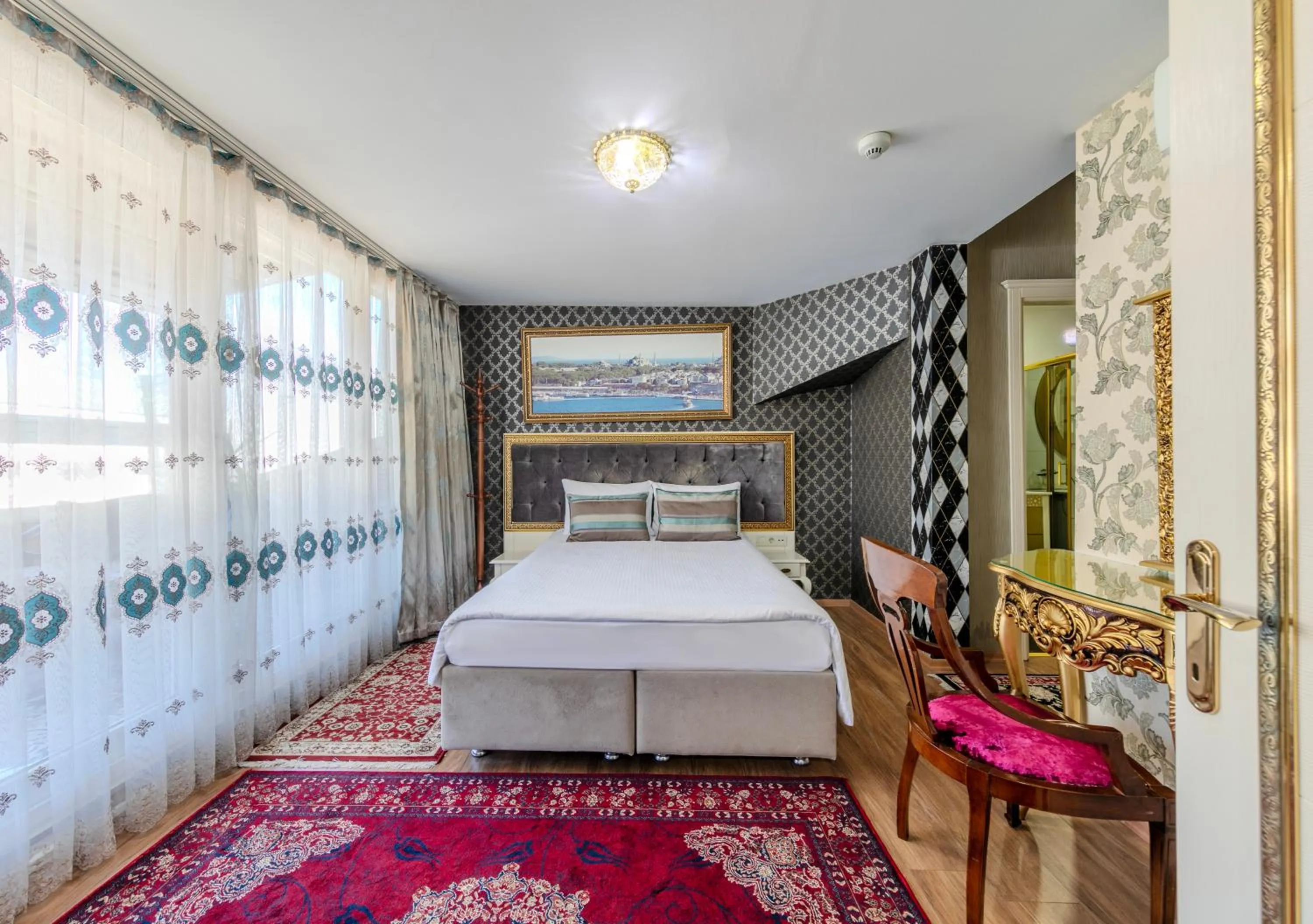 Bed in Lemis Suite Istanbul