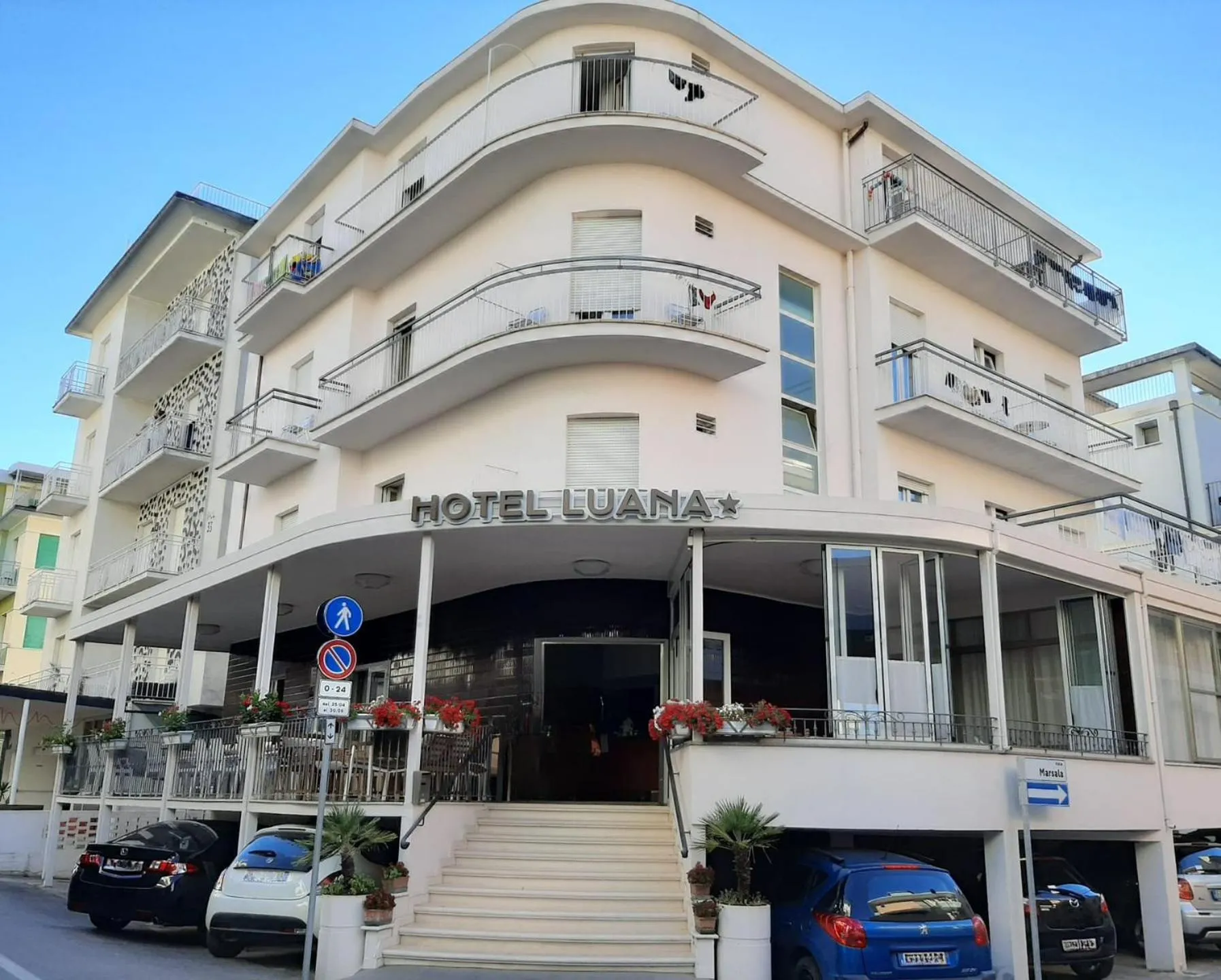 Facade/entrance in Hotel Luana