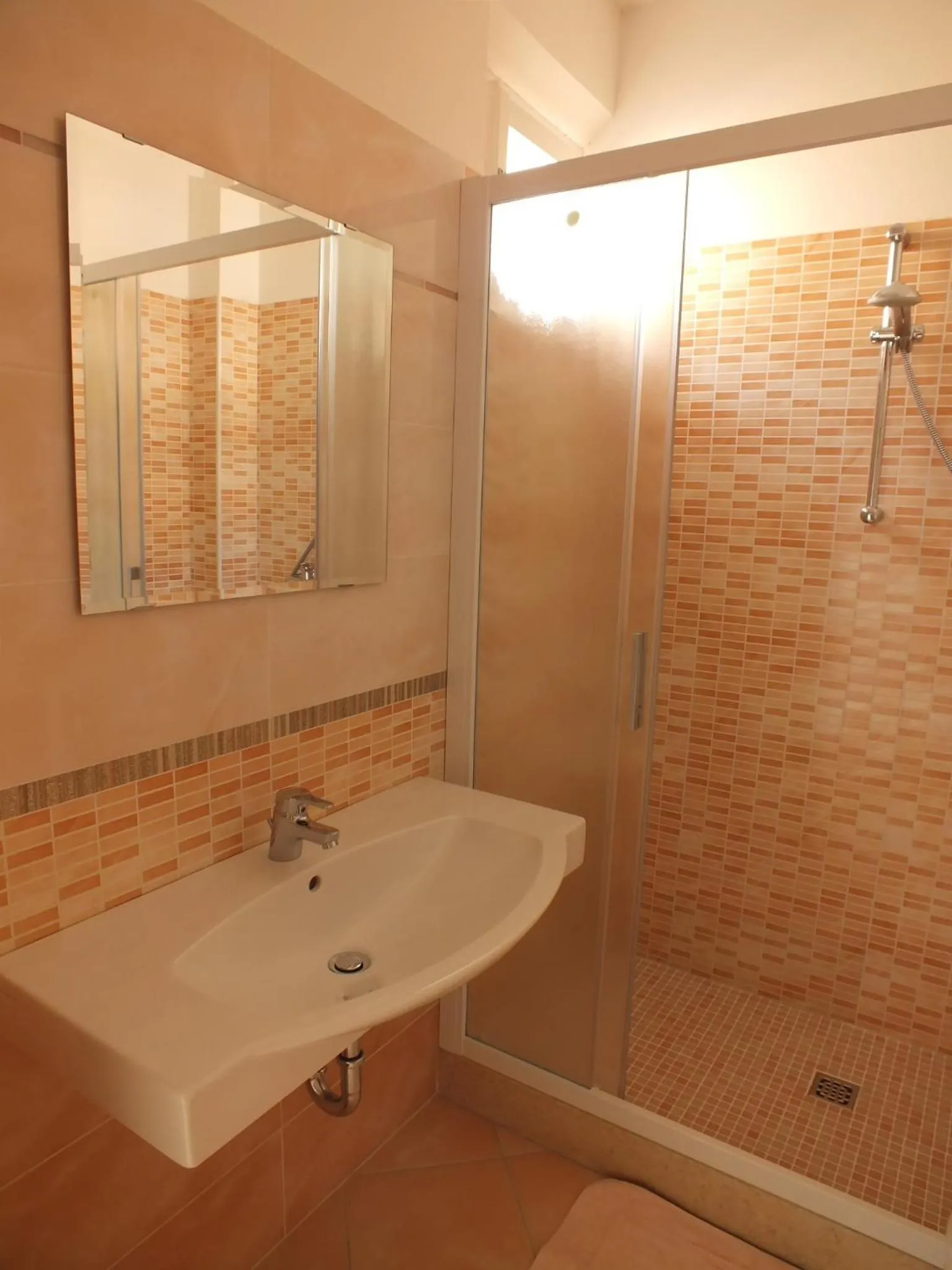 Bathroom in Hotel Luana