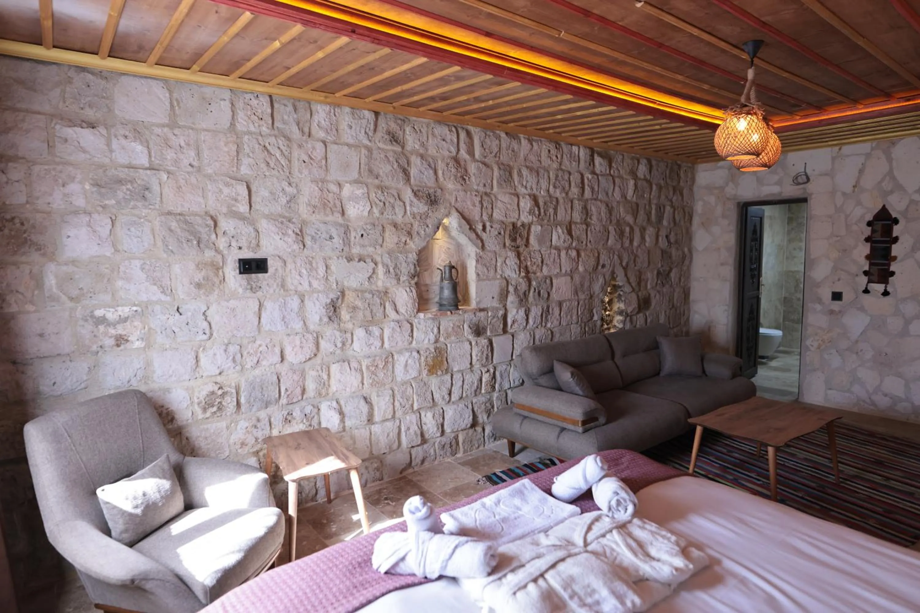 Bed in Stone Owl Otel & Restaurant