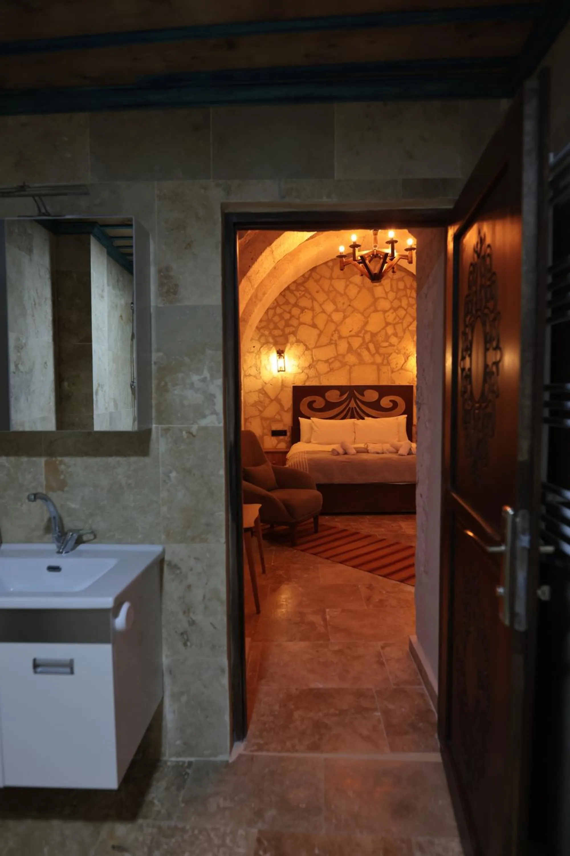 Stone Owl Otel & Restaurant