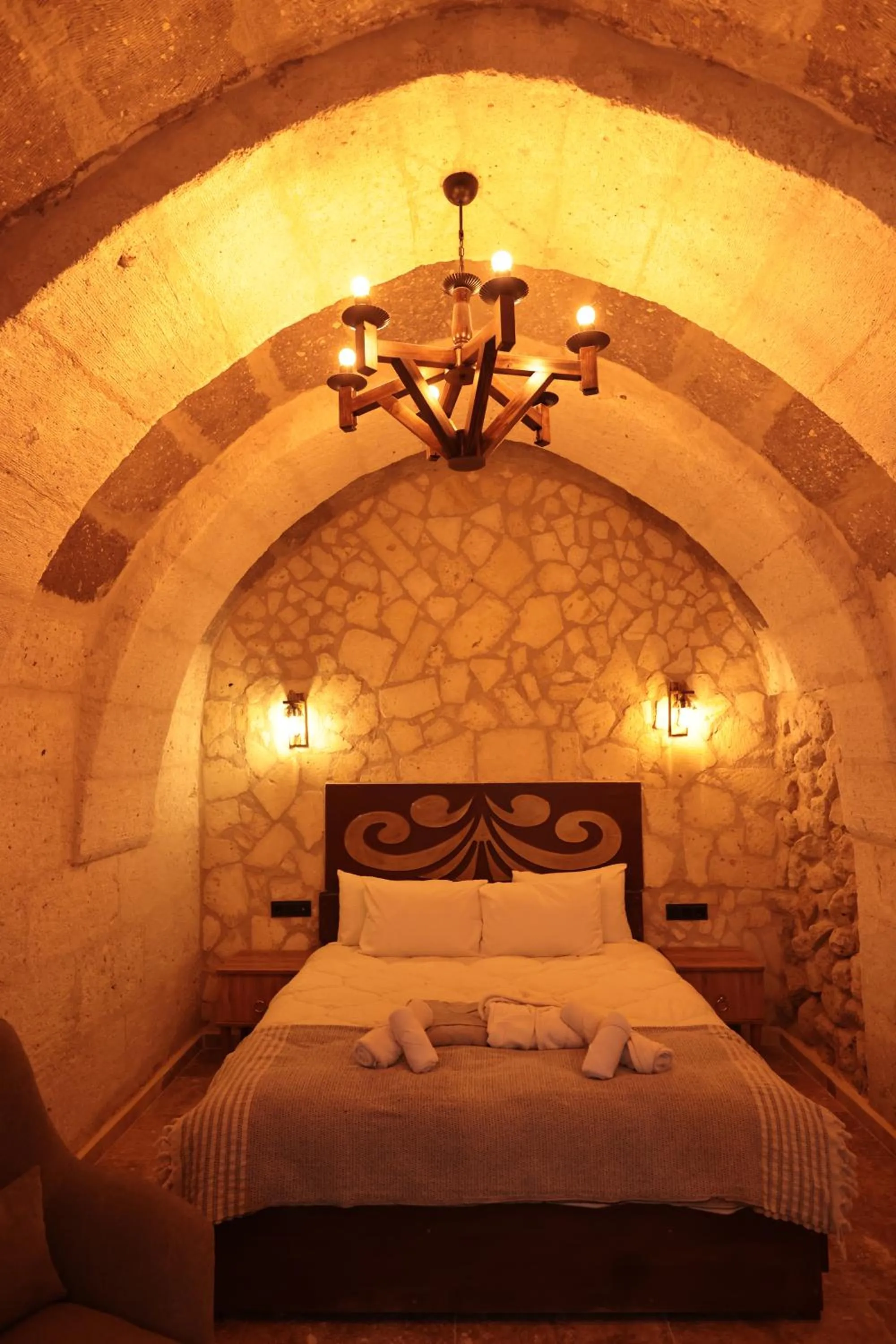 Bed in Stone Owl Otel & Restaurant