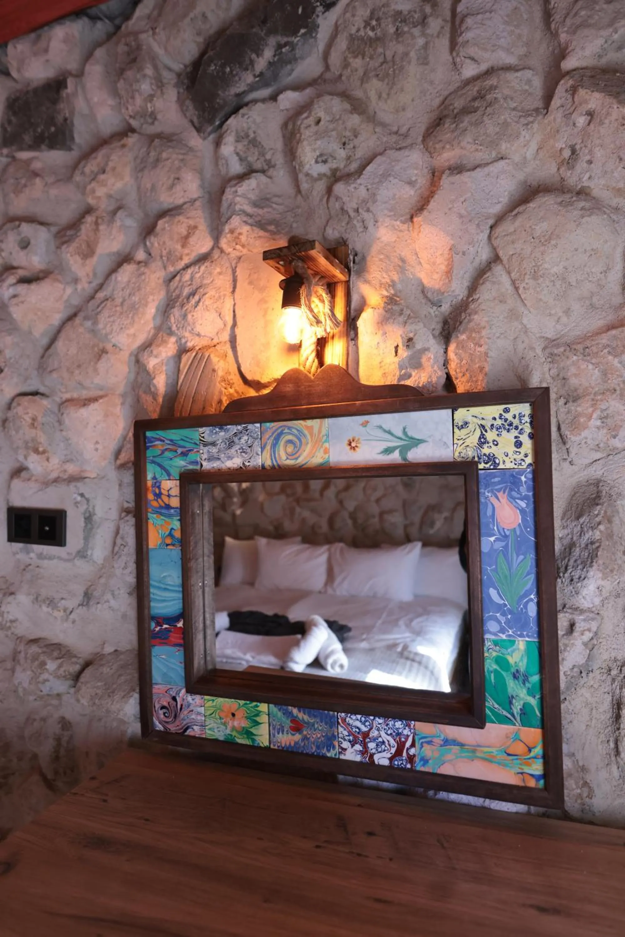 Stone Owl Otel & Restaurant