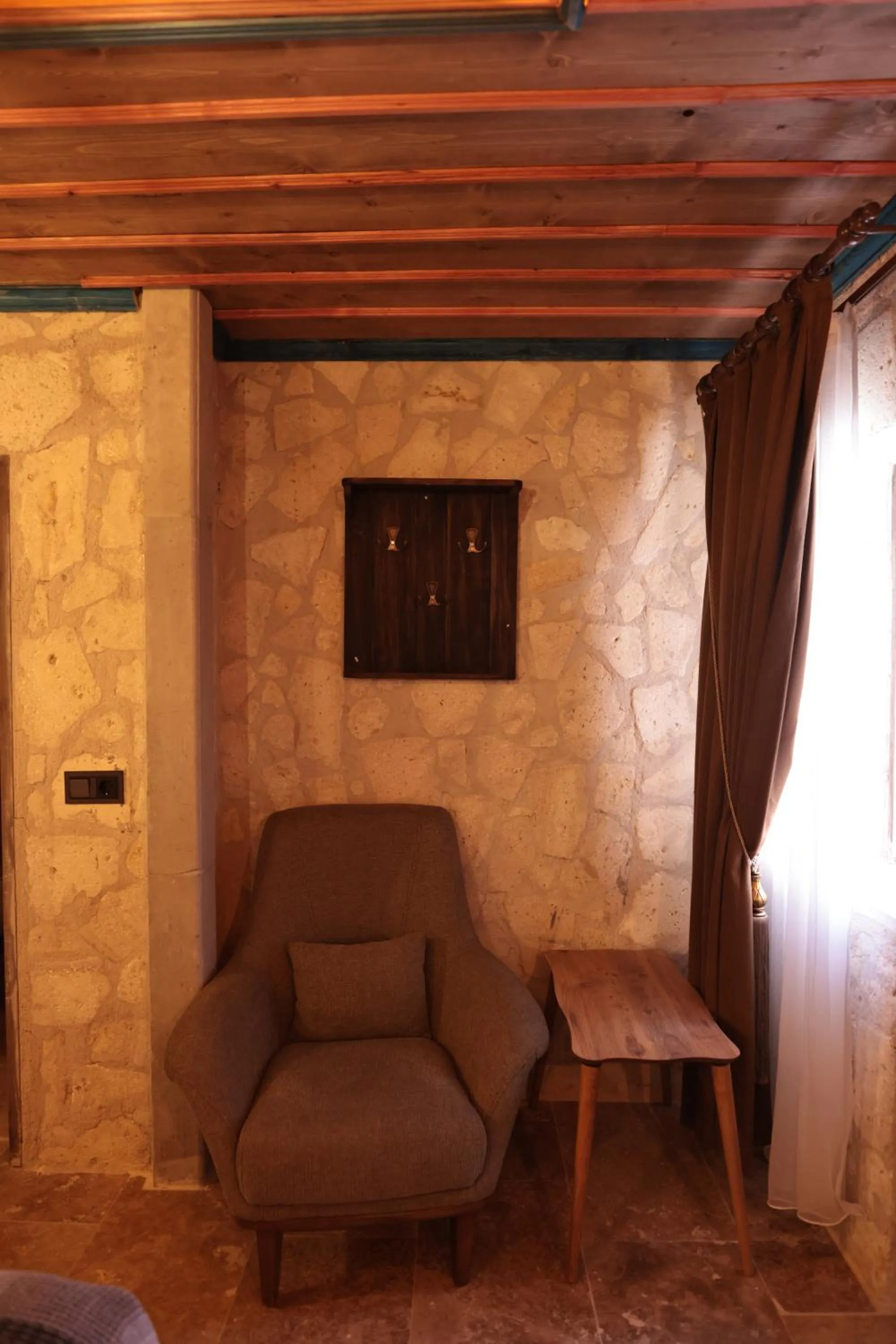 Stone Owl Otel & Restaurant