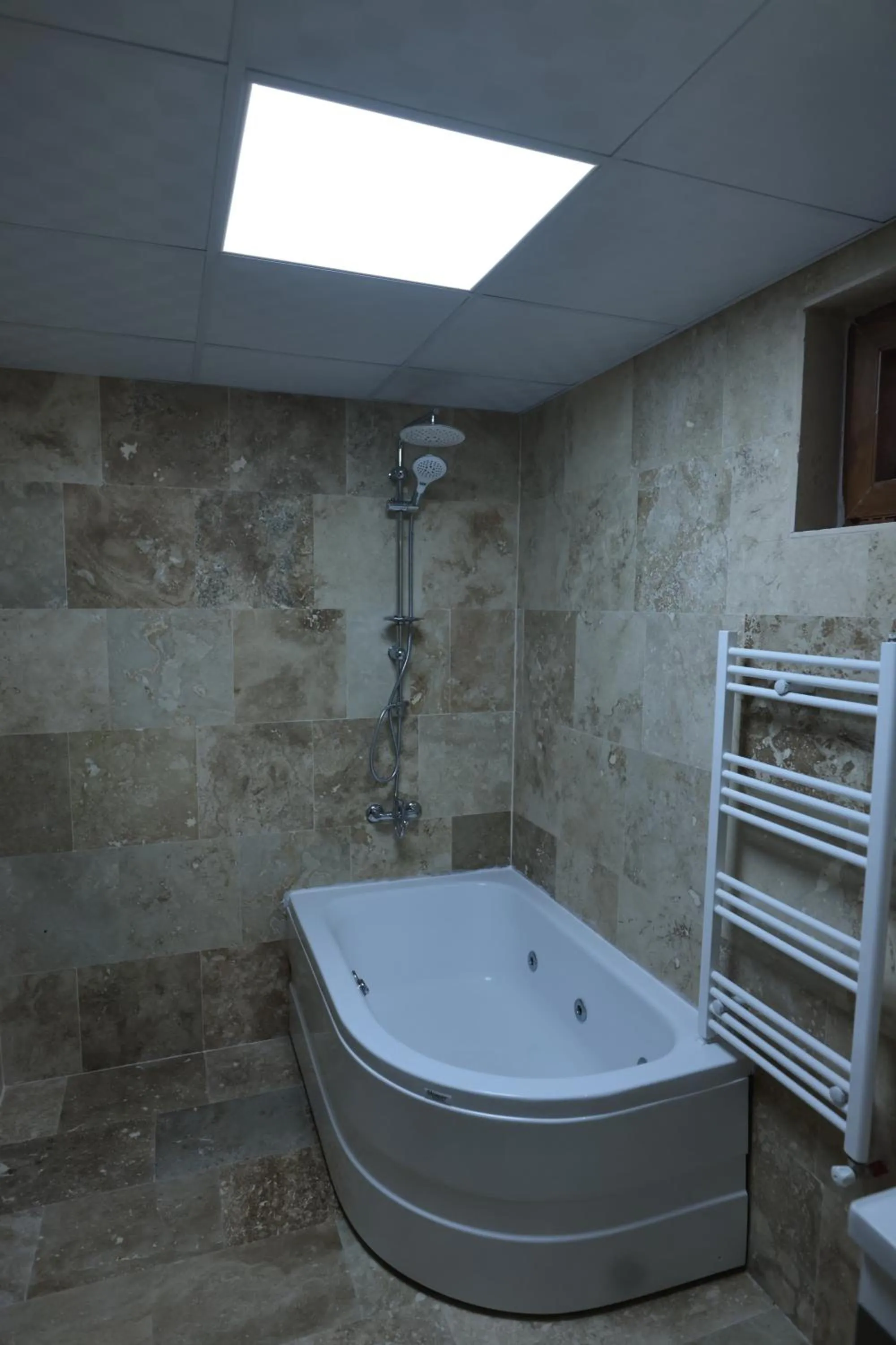 Stone Owl Otel & Restaurant