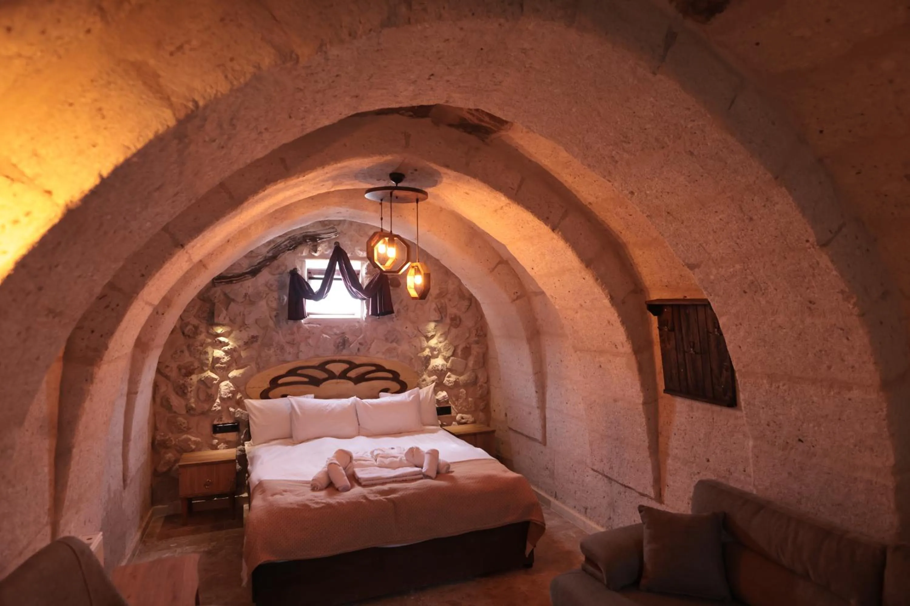 Bed in Stone Owl Otel & Restaurant