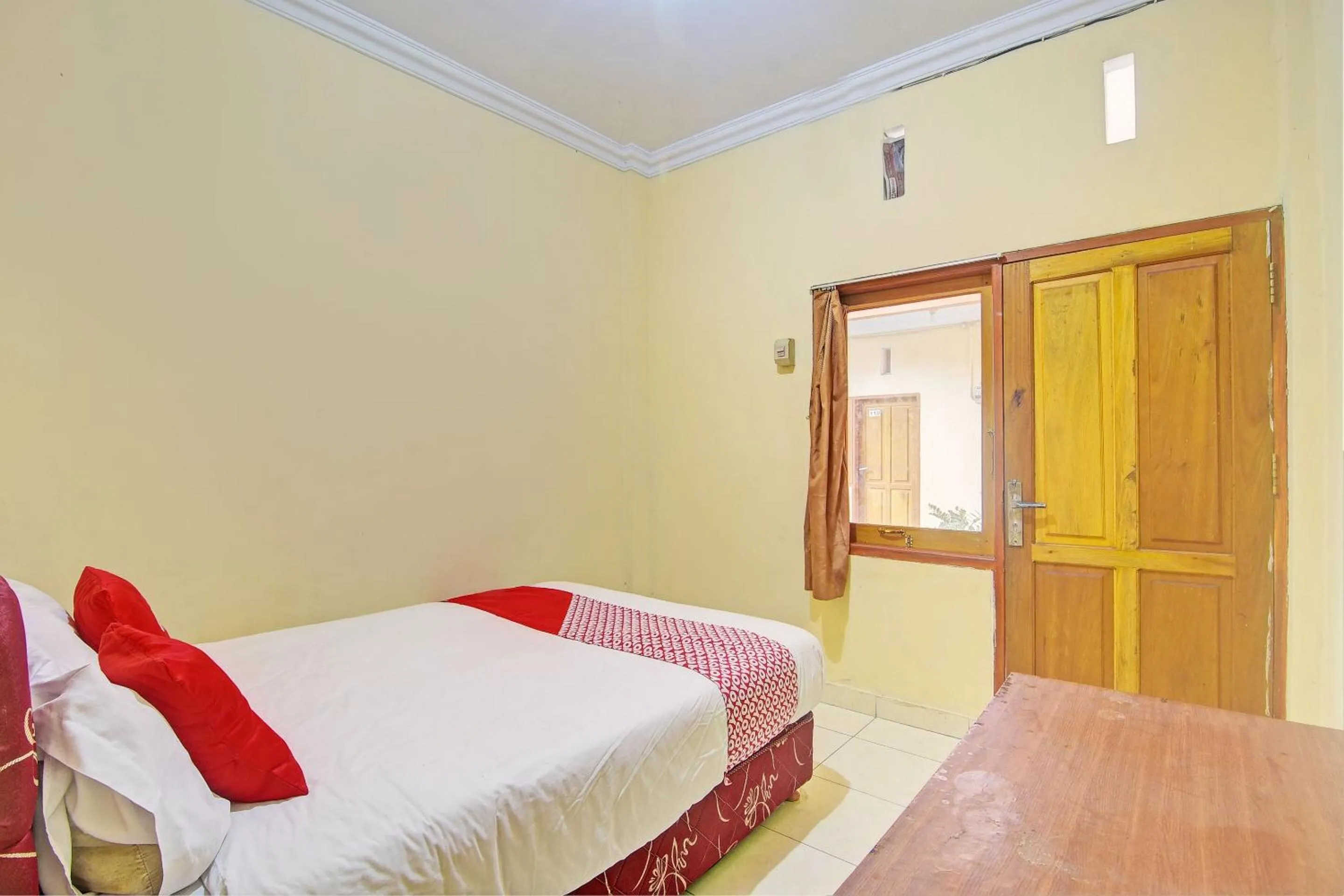 Bedroom, Bed in Hotel O Kost 99