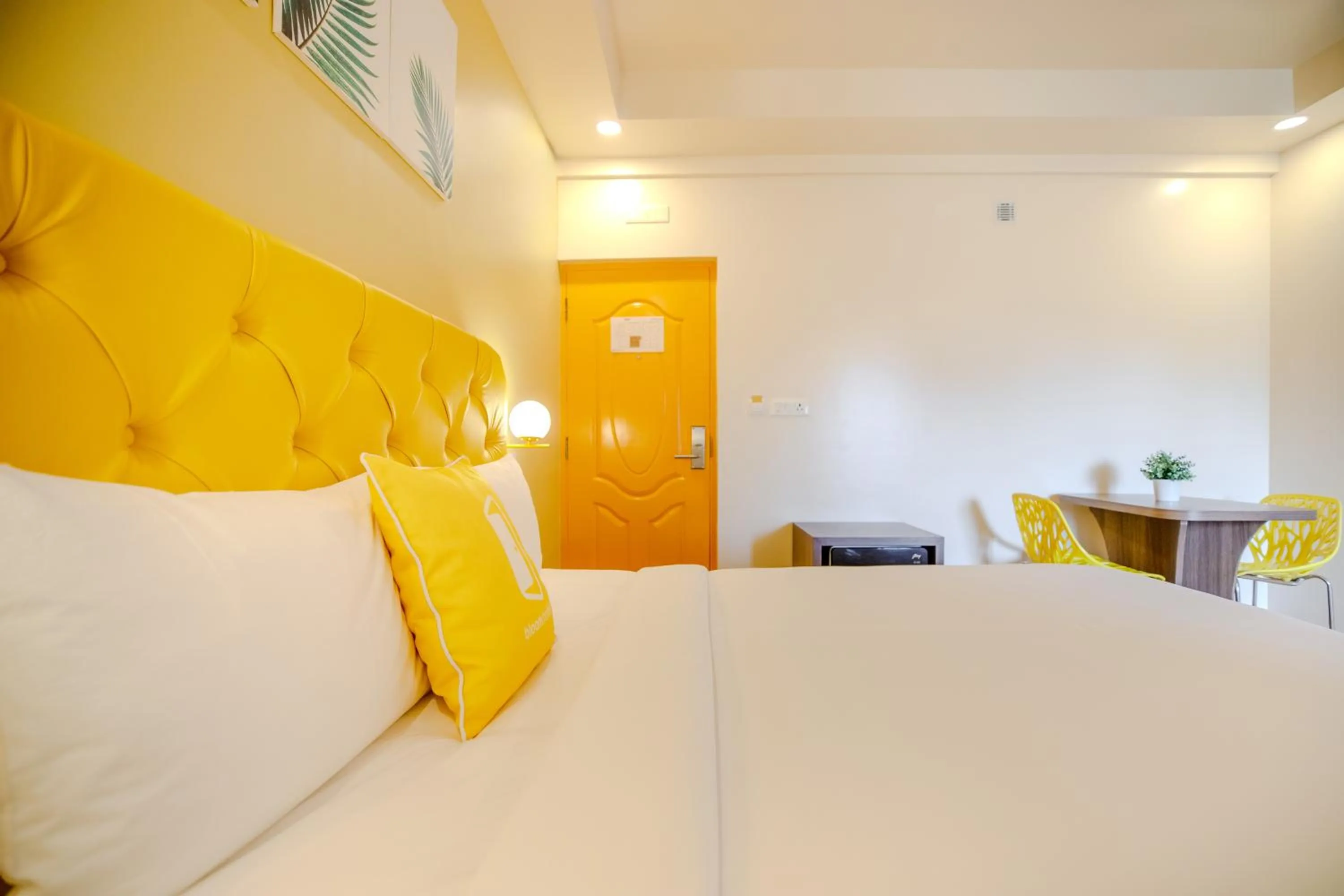 Bed in Bloom Hotel - HAL Old Airport Rd