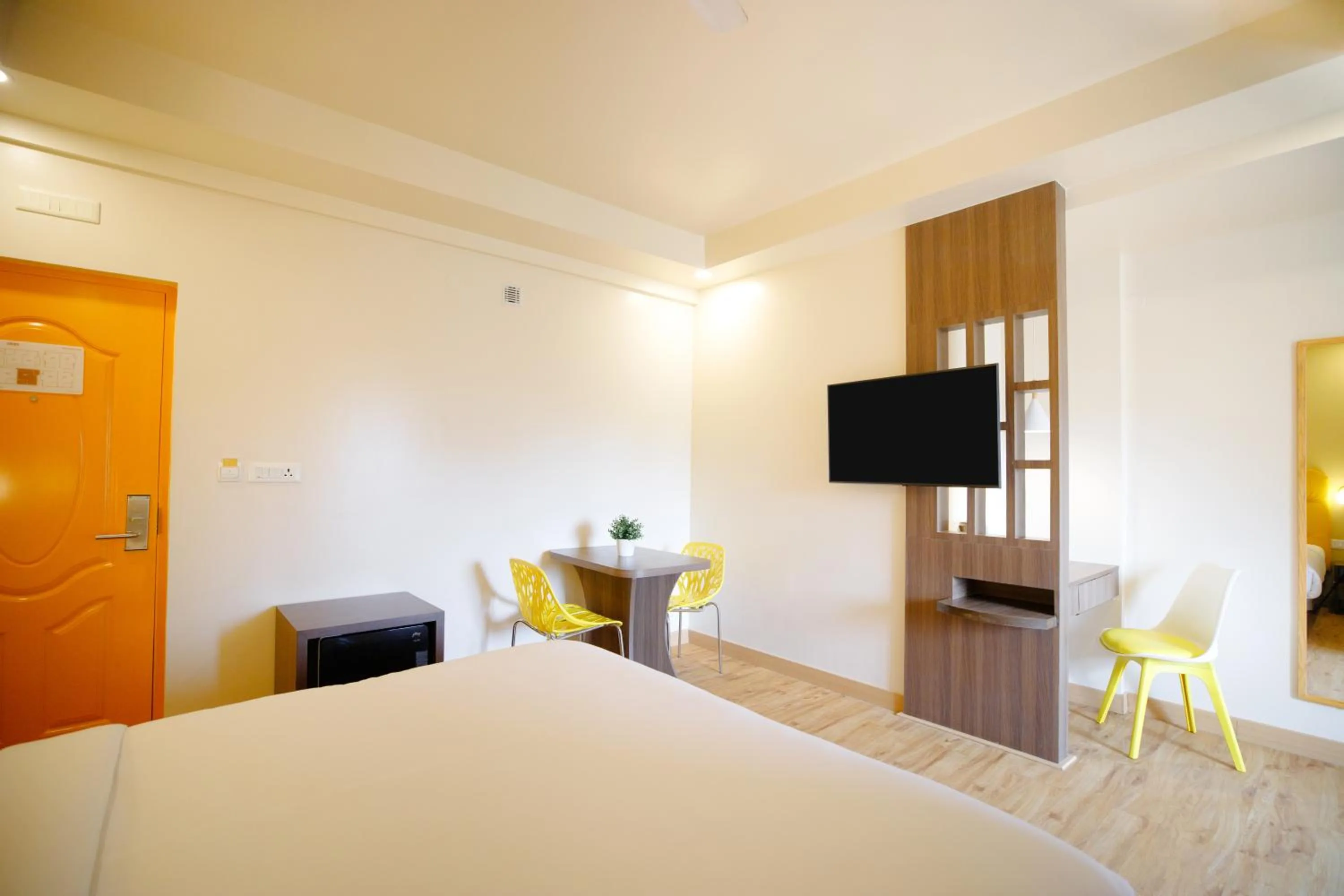 Bedroom, Bed in Bloom Hotel - HAL Old Airport Rd