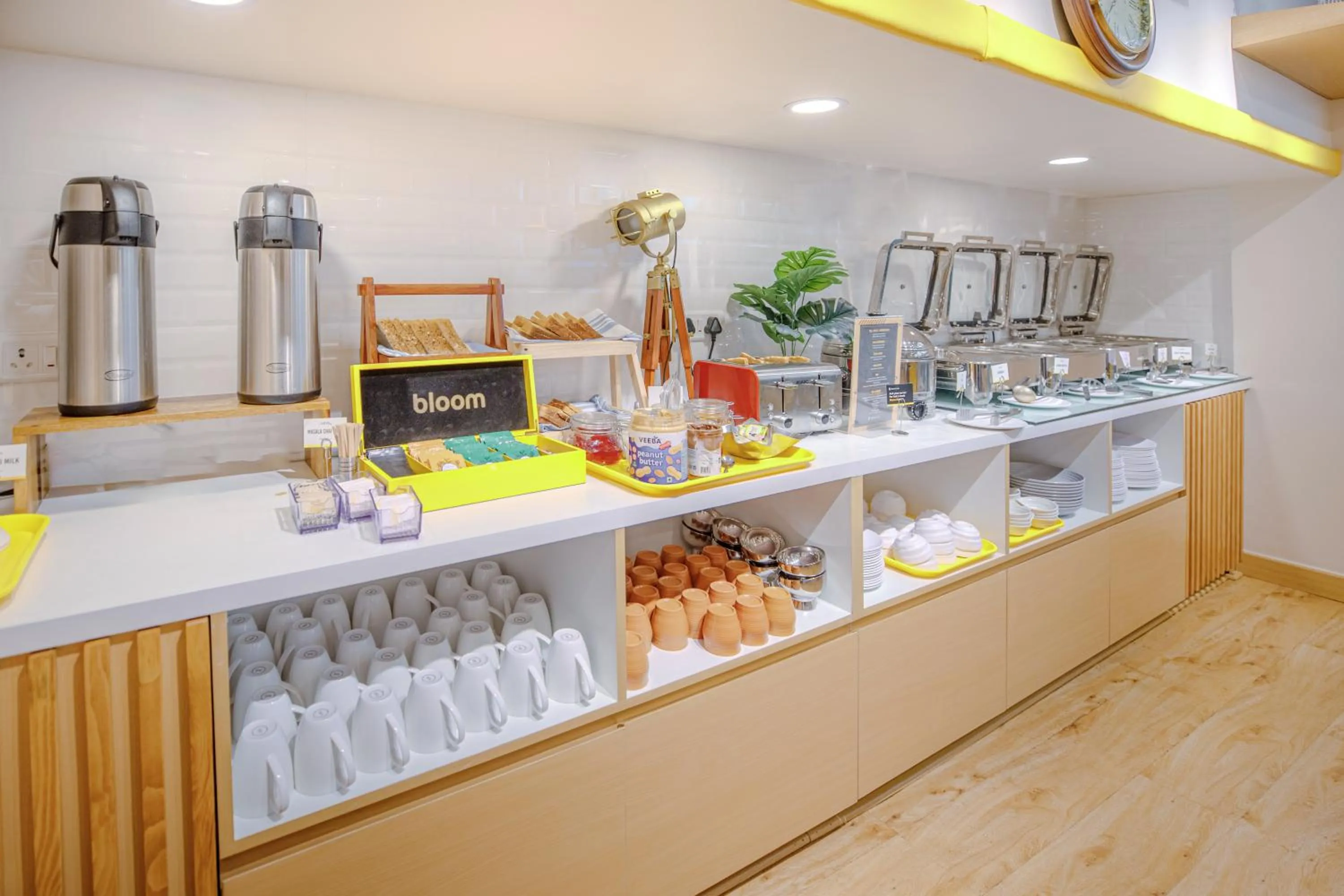 Restaurant/places to eat in Bloom Hotel - HAL Old Airport Rd