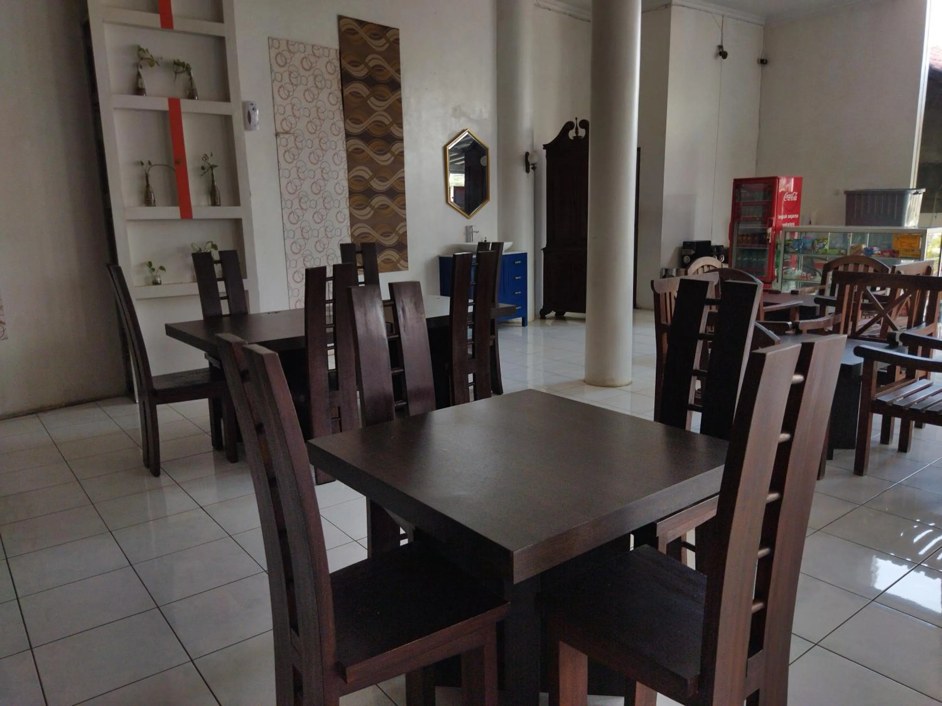 Royal Kencana Hotel powered by Cocotel