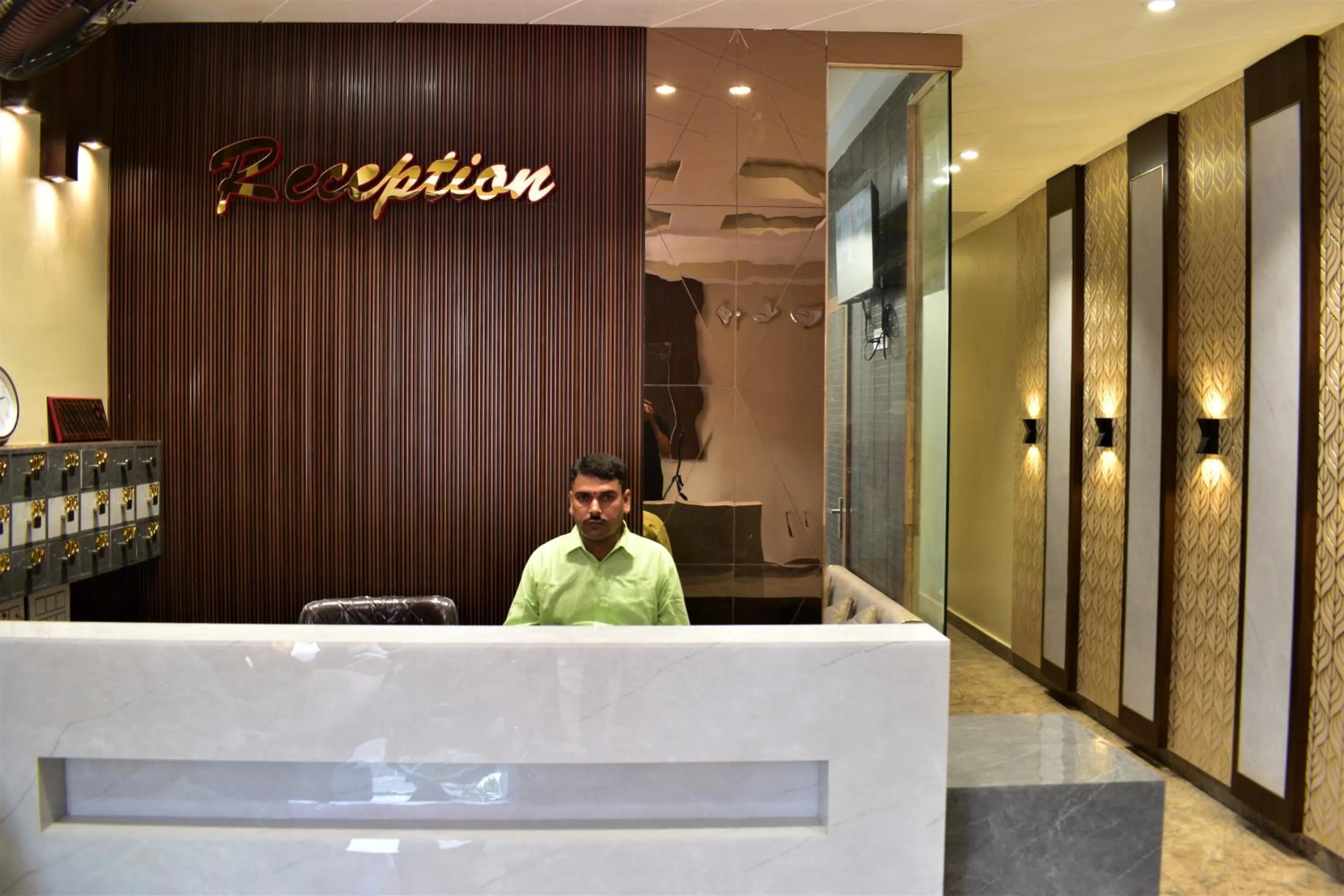 Lobby or reception in Hotel Kusum Palace