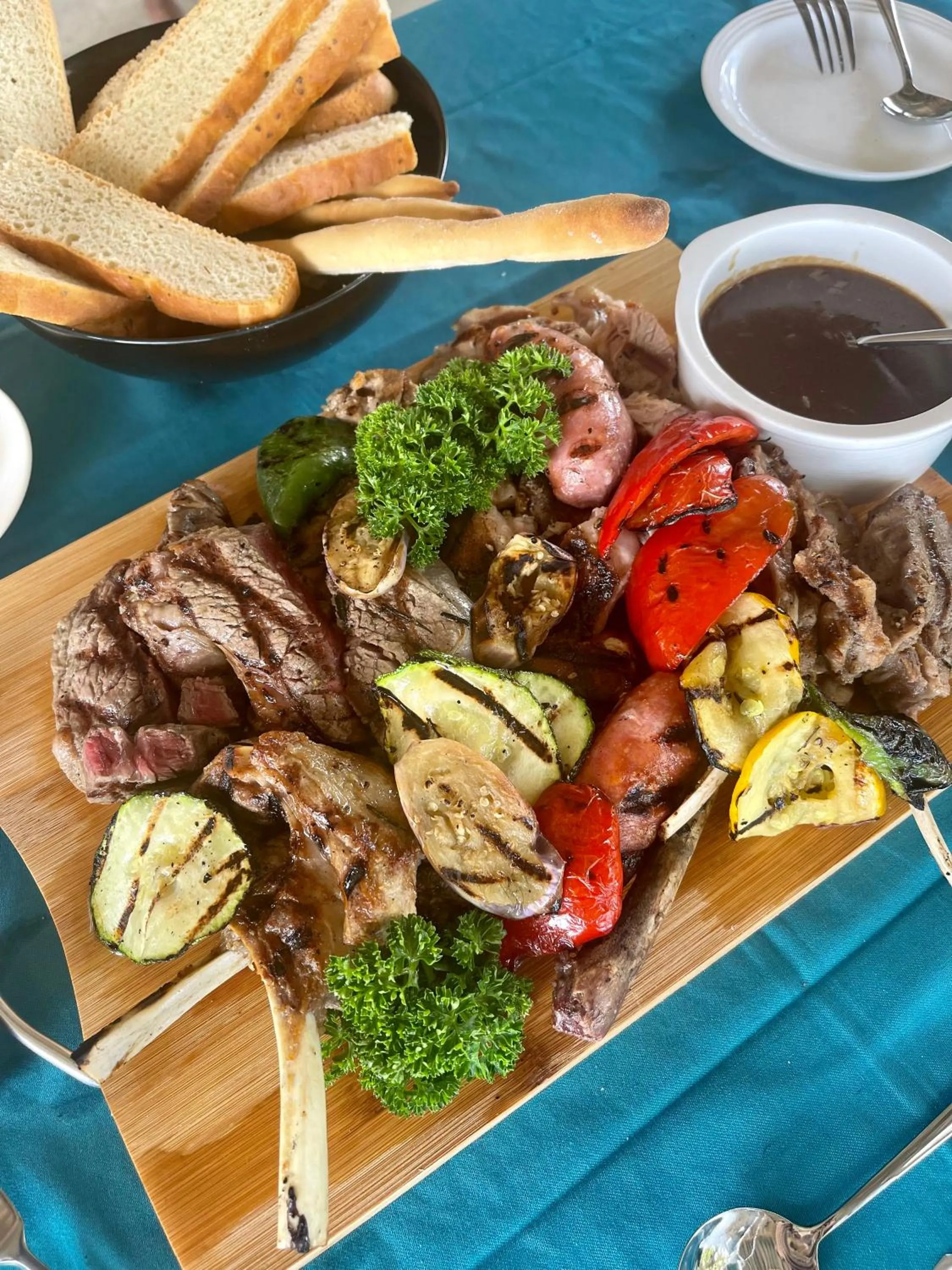 Restaurant/places to eat in Casa Smeralda