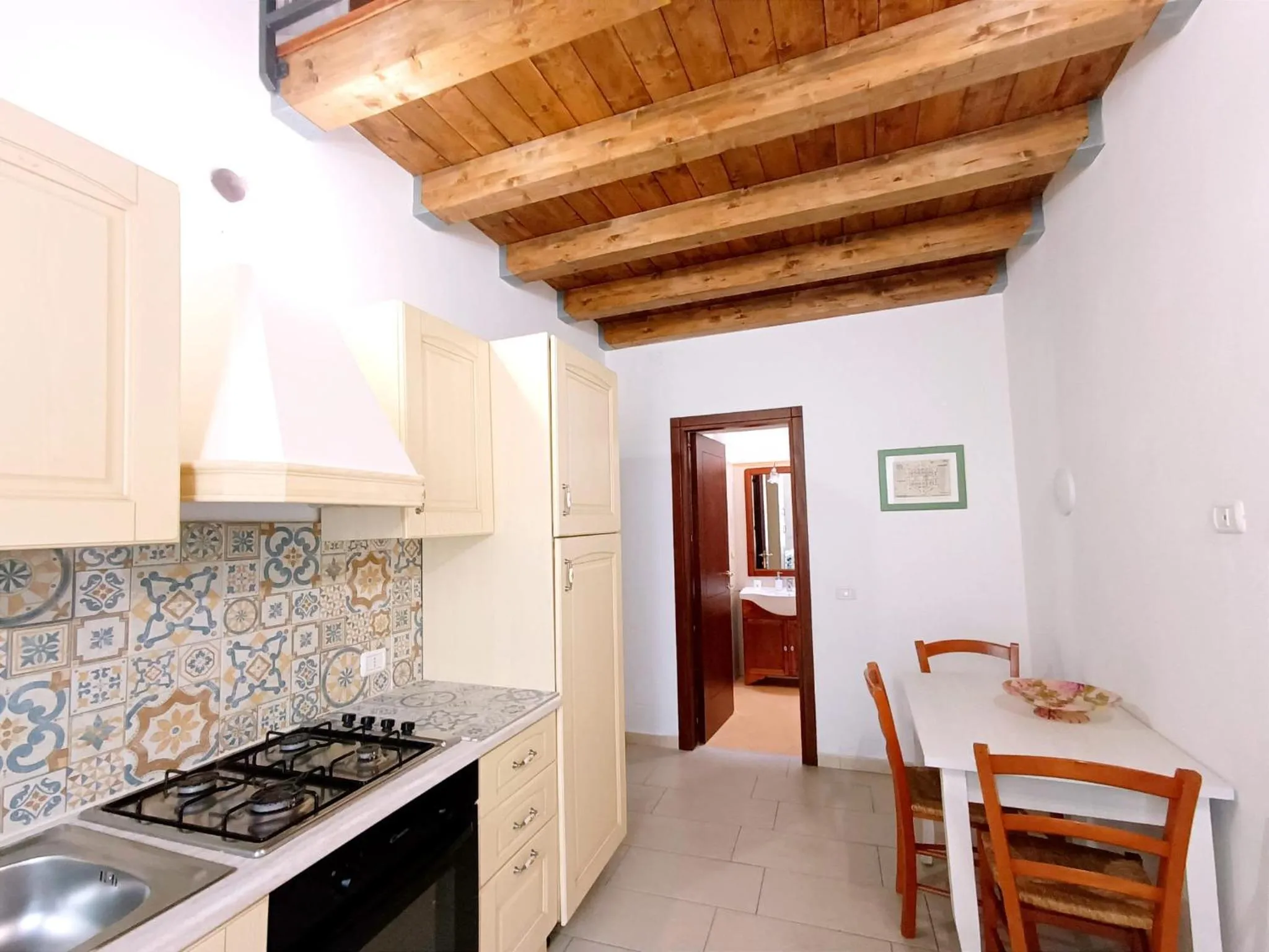 Dining area in Morfeo Charming Rooms & Relax