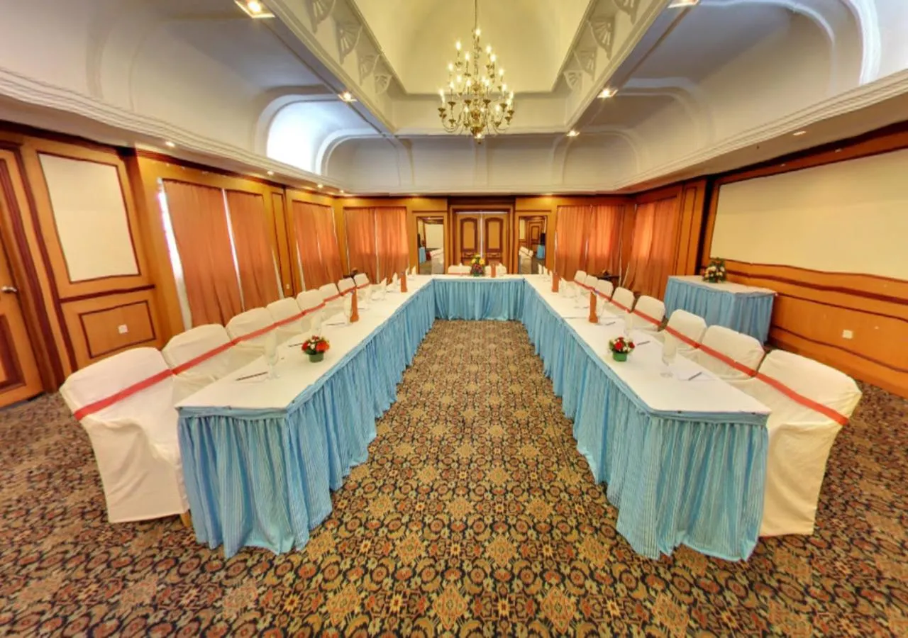 Banquet/Function facilities in KTDC Tea county
