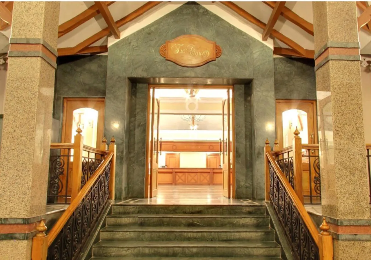 Facade/entrance in KTDC Tea county