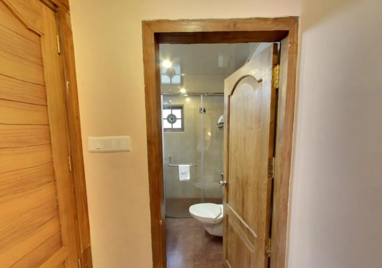 Shower in KTDC Tea county