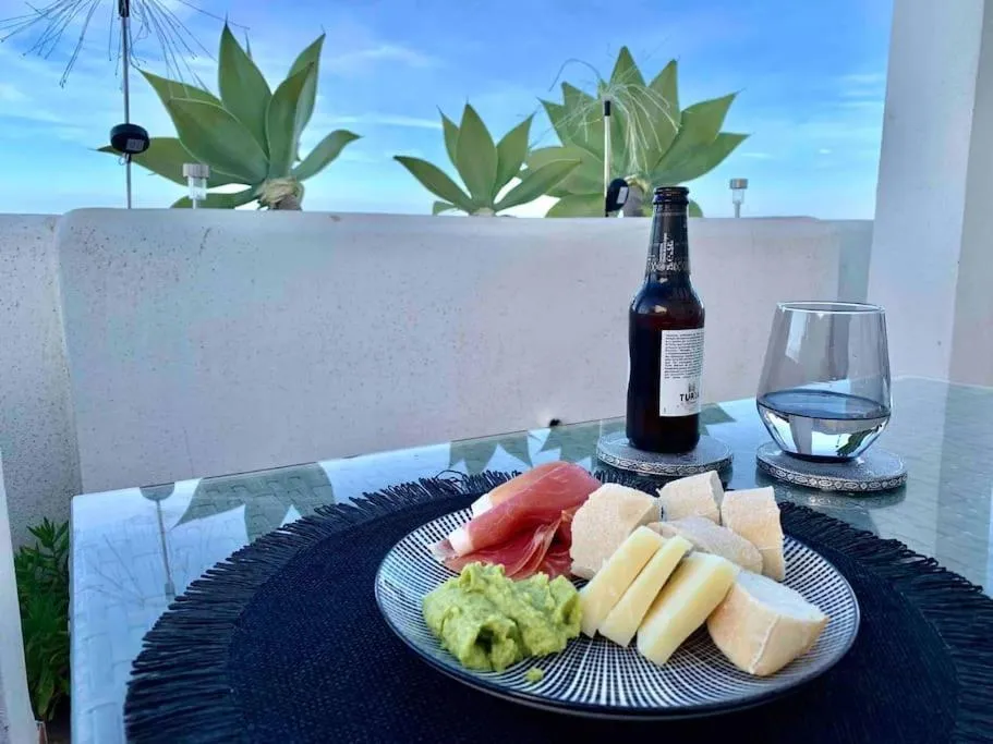 Penthouse Seaview and Golf Valle Romano Estepona
