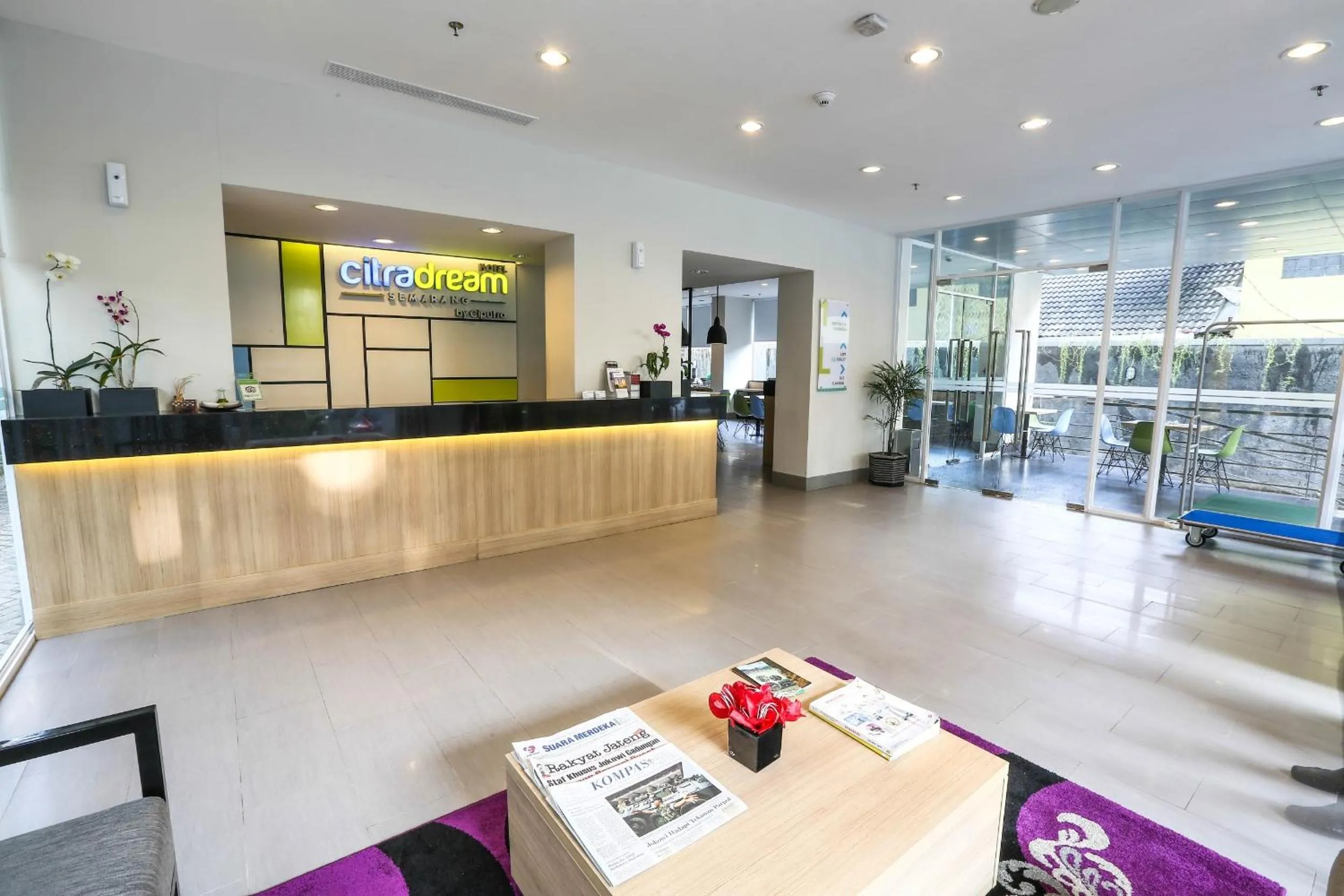 Lobby or reception in Hotel Citradream Semarang