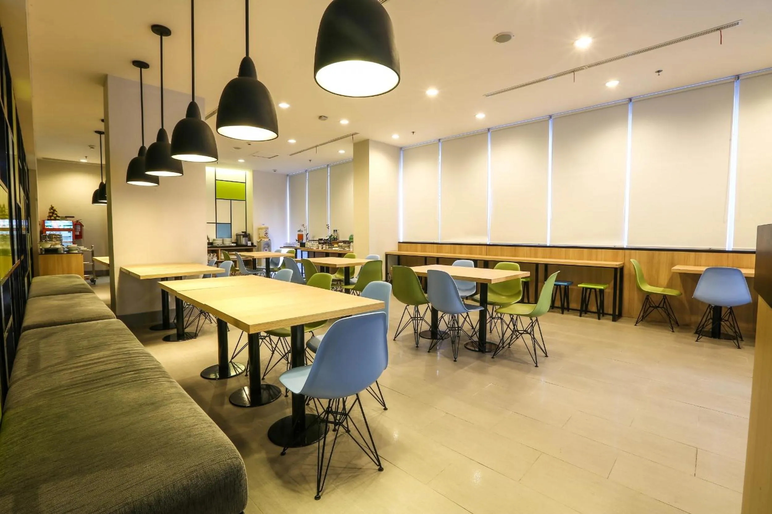 Restaurant/places to eat in Hotel Citradream Semarang