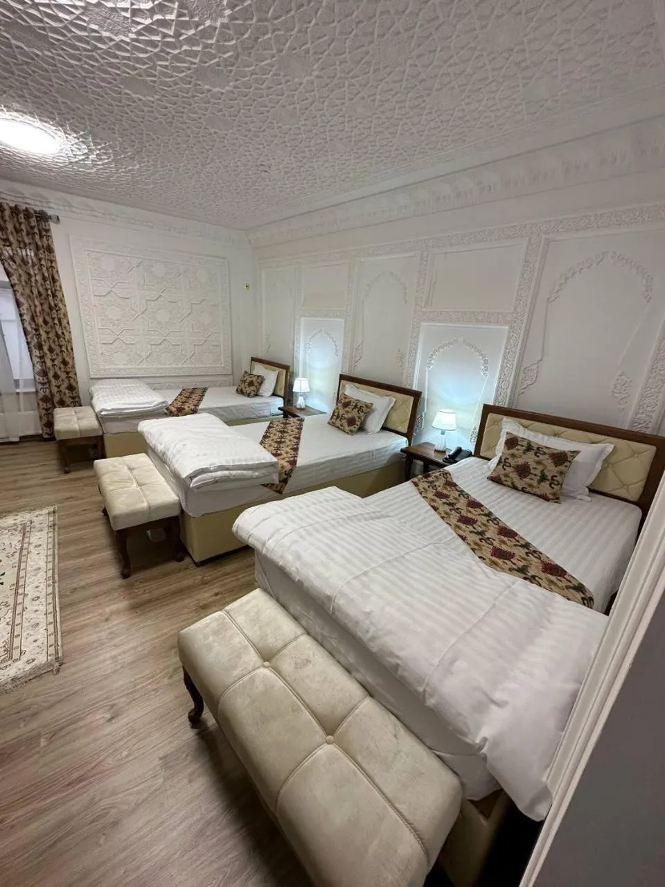 Photo of the whole room, Bed in AMIRAN Boutique