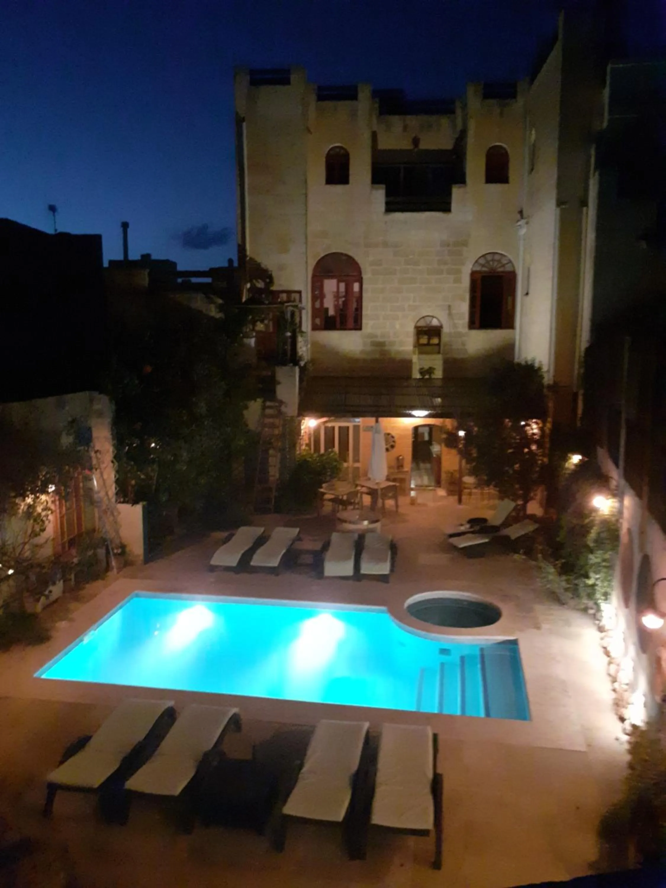 Night in Charming B&B Dar Ta Zeppi