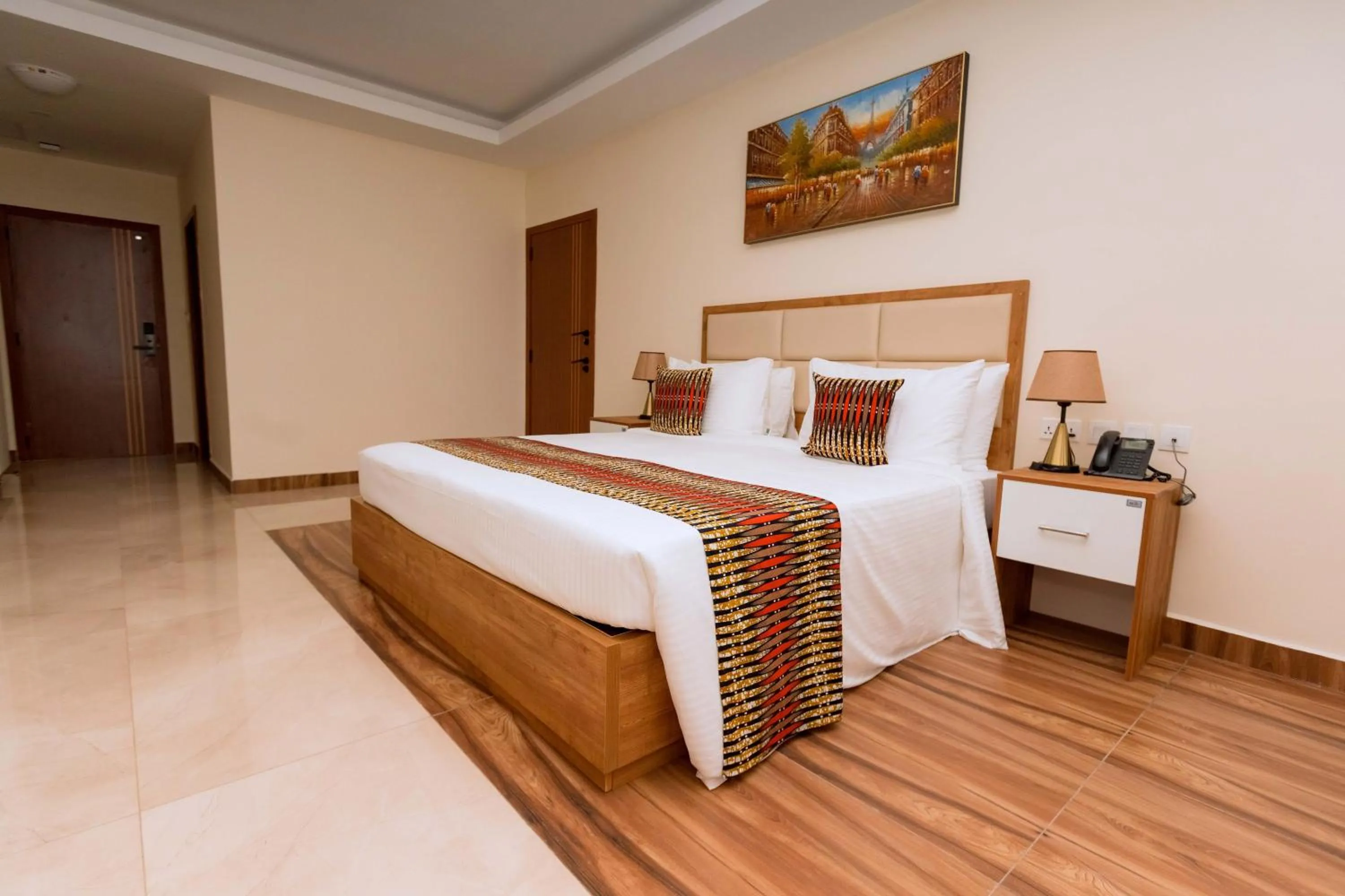 Bed in The Hut Restaurant & Boutique Hotel