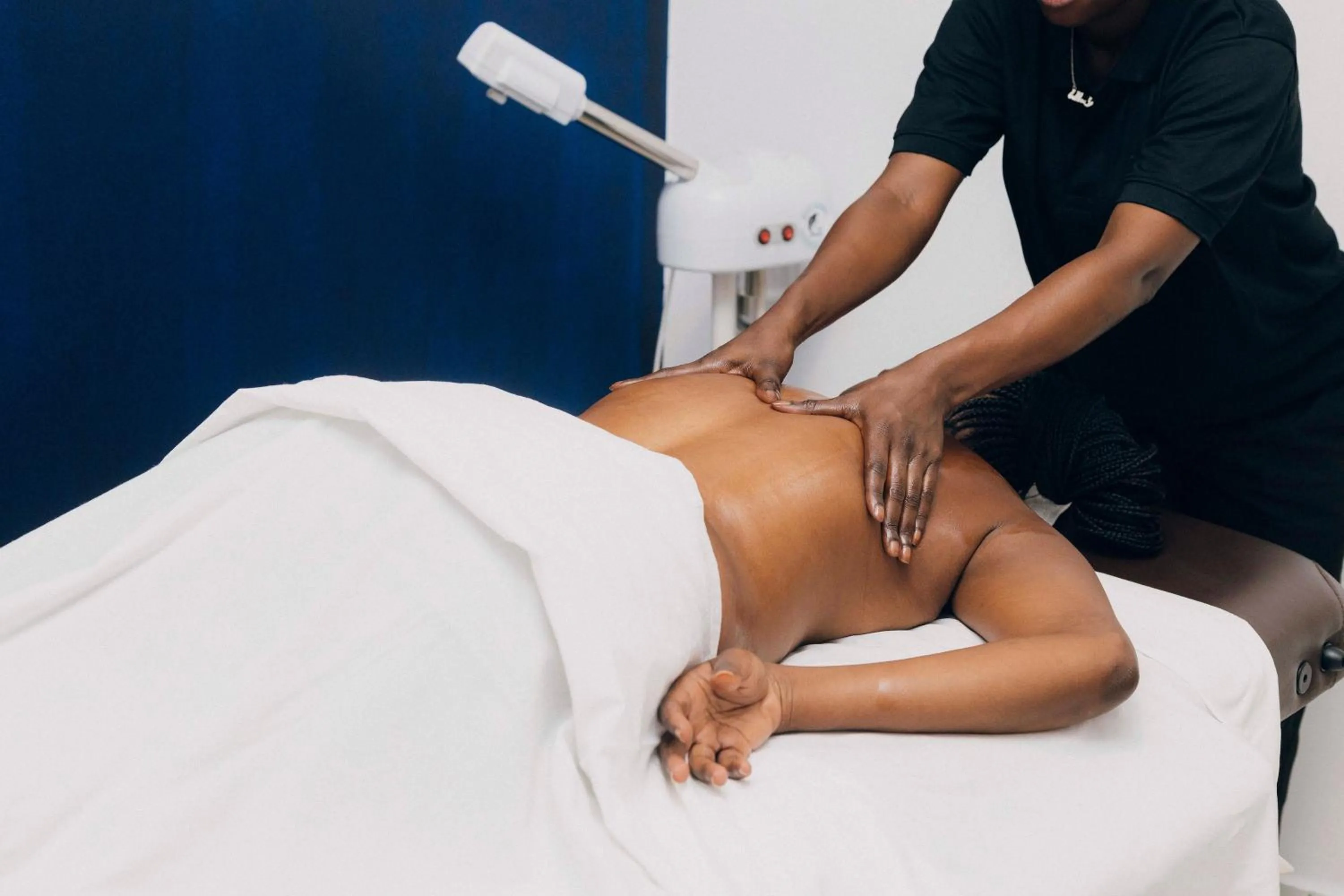 The Hut Restaurant & Boutique Hotel